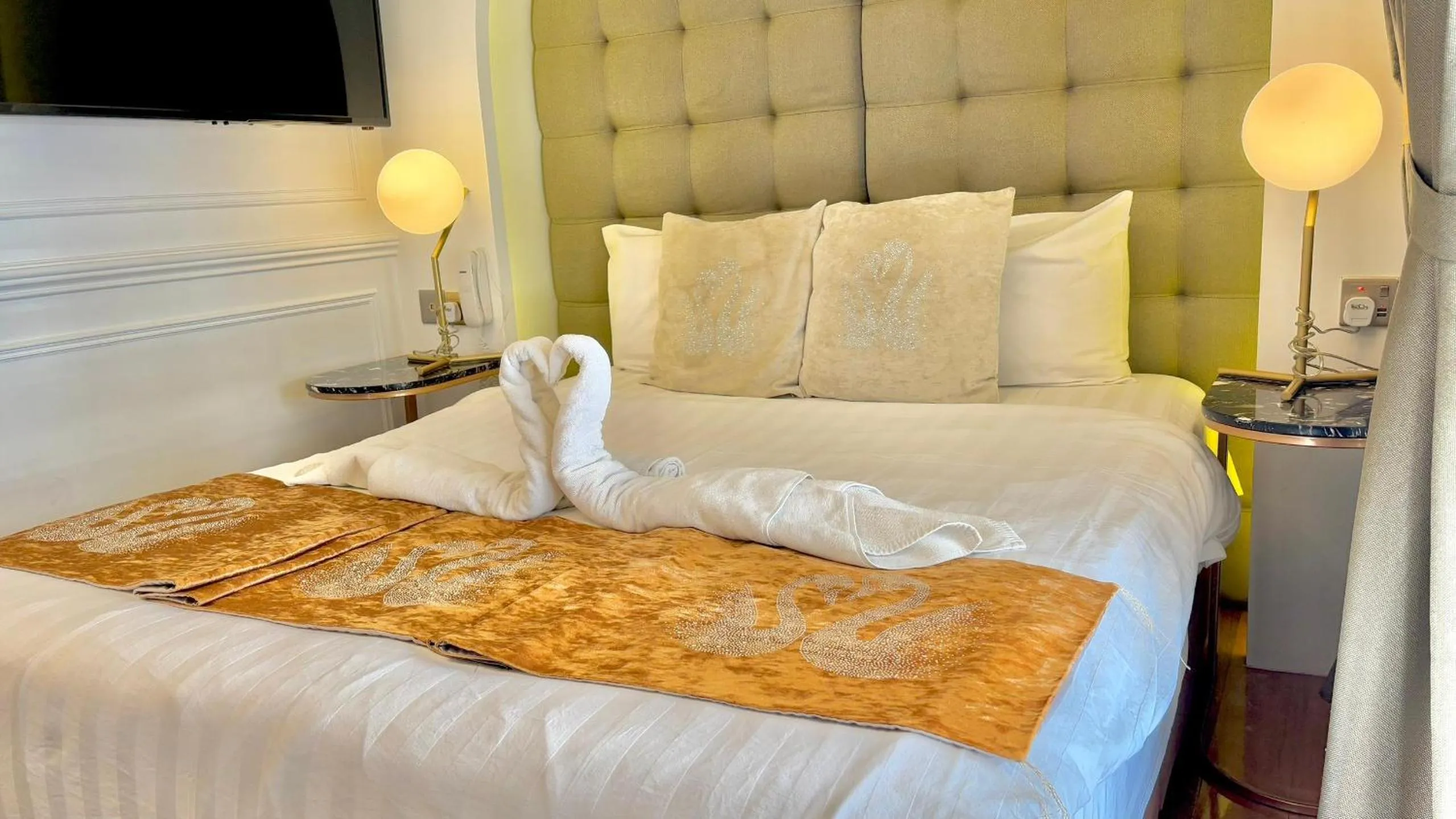 Bed in White Mansion Penang