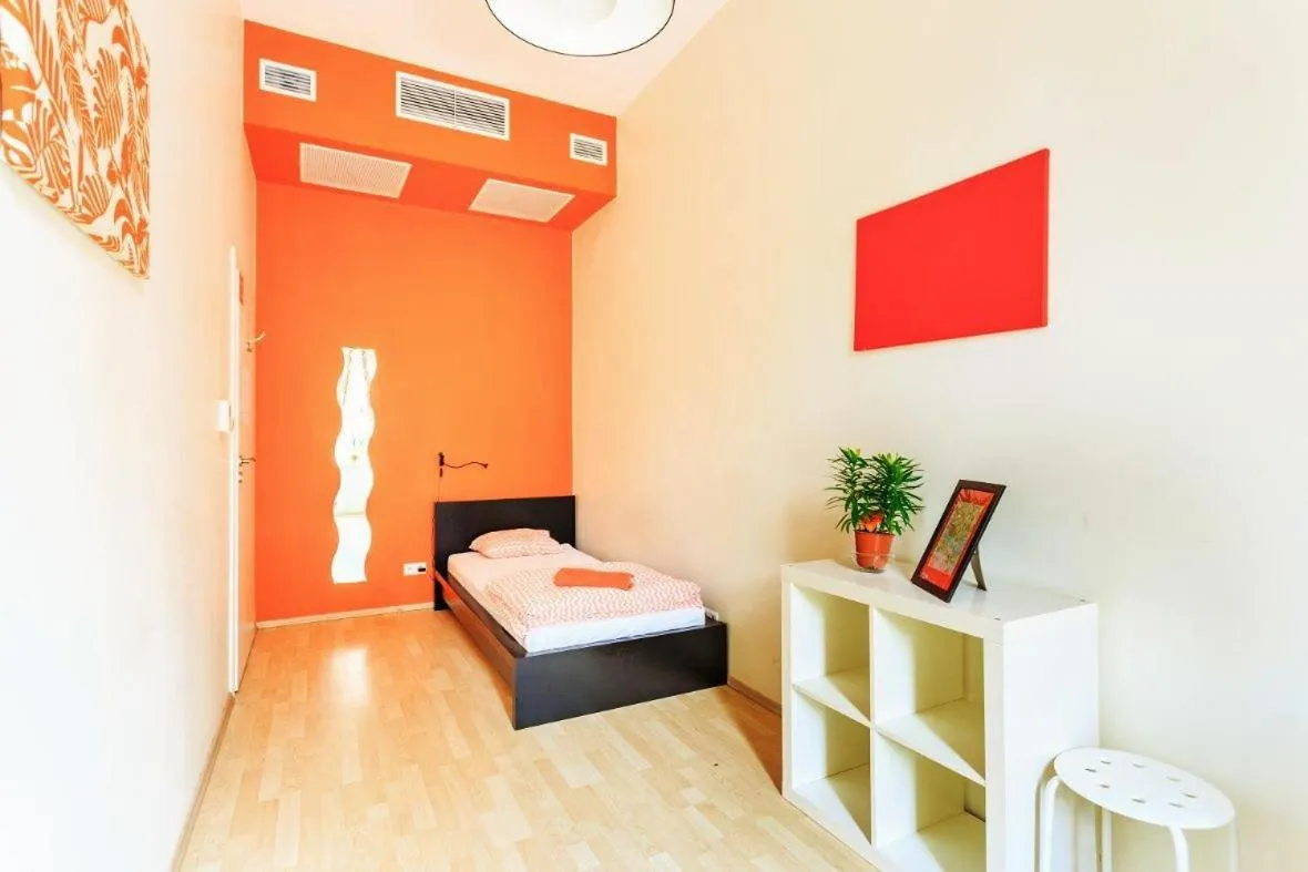 Bedroom in Grampa's Hostel