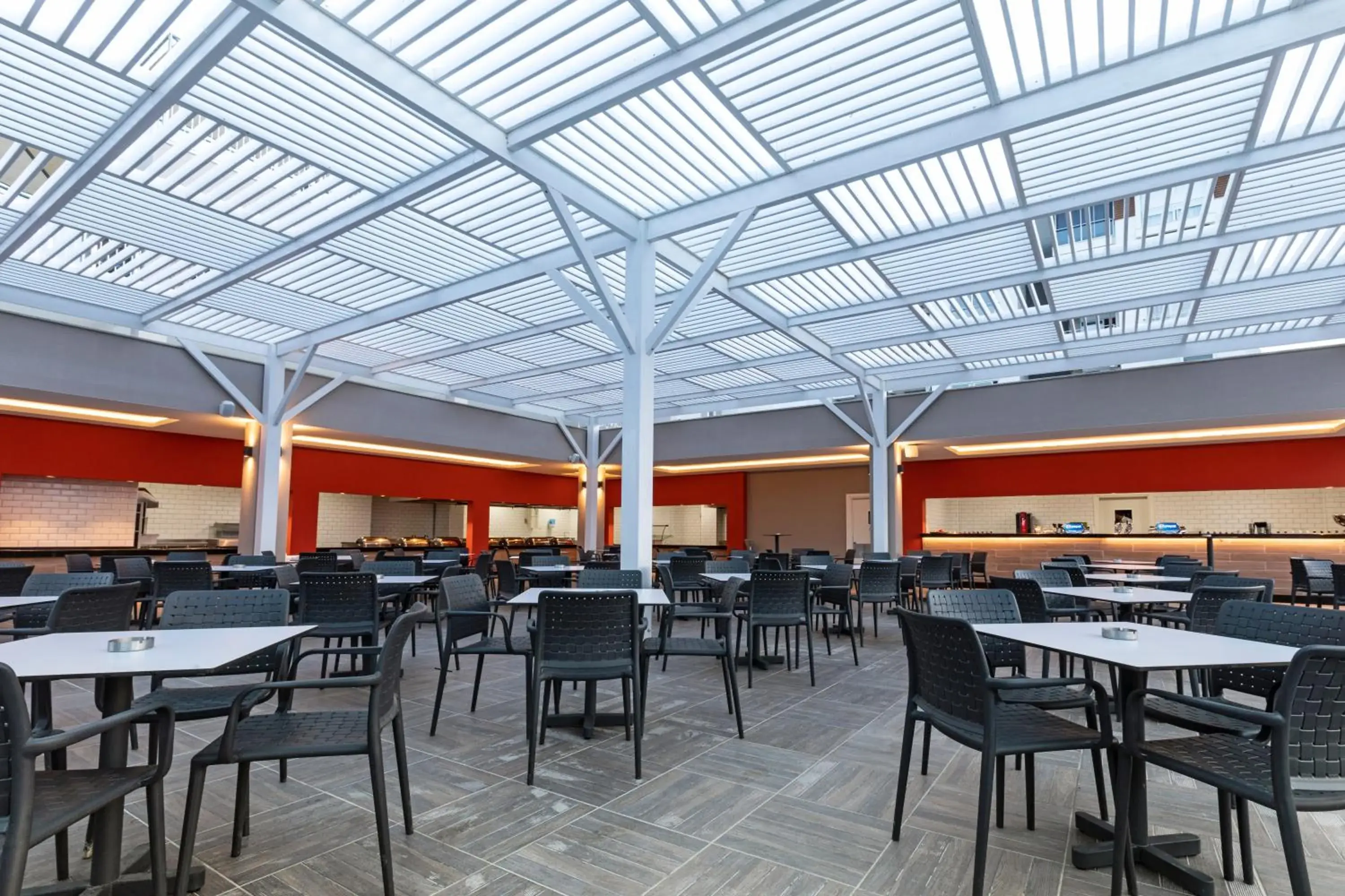 Food and drinks in Greenwood Suites Resort Food and drinks in Greenwood Suites Resort