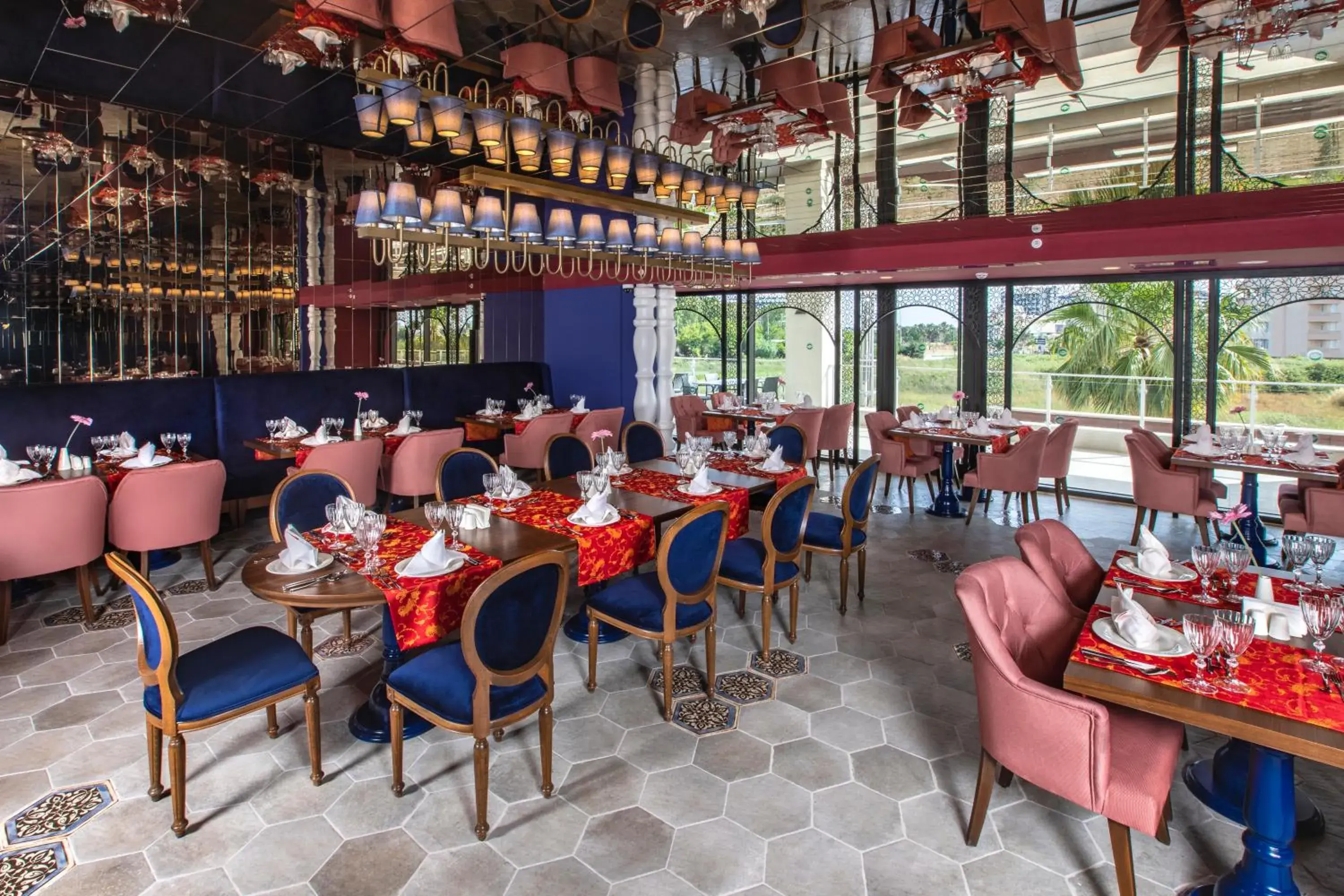 Restaurant/places to eat in Greenwood Suites Resort Restaurant/places to eat in Greenwood Suites Resort