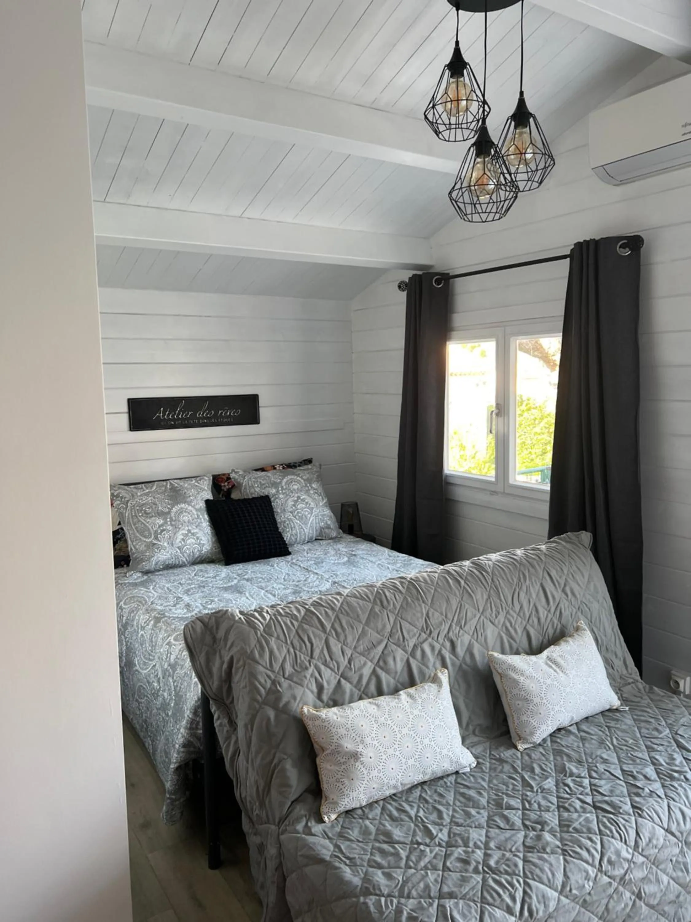 Bed in LE MAS RESCATOR