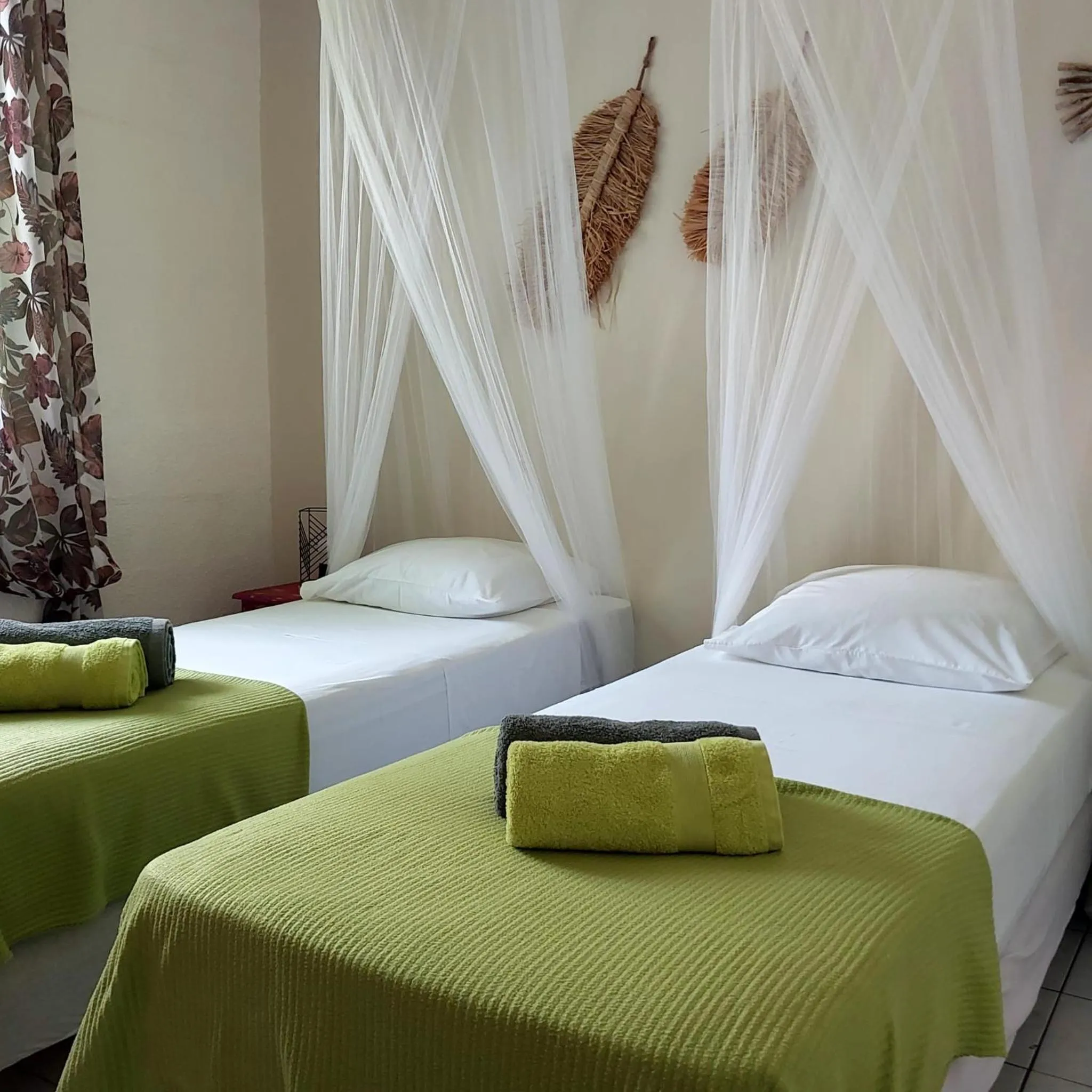 Bedroom, Bed in Logisrev