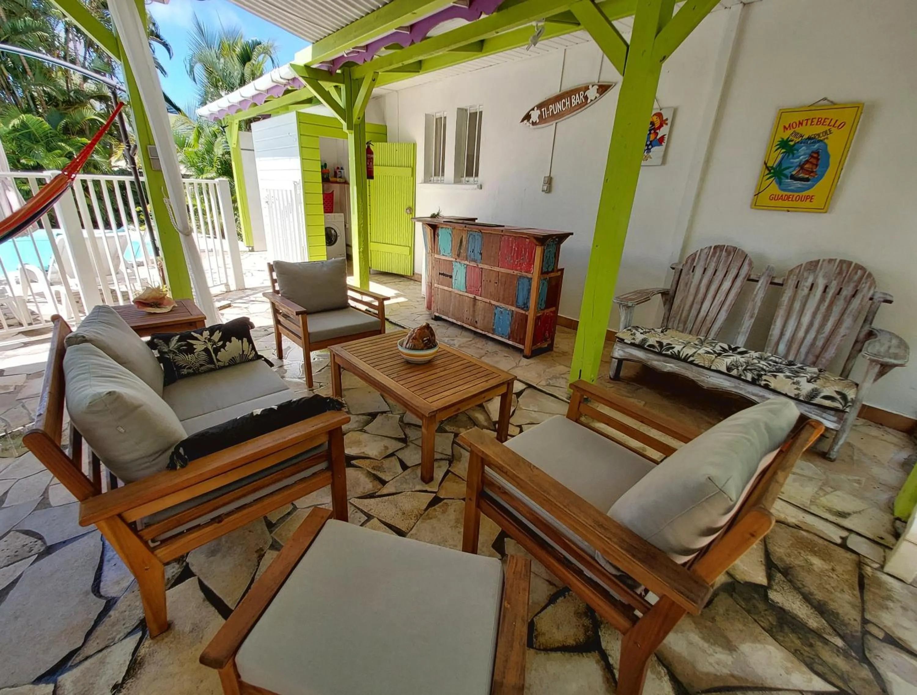 Patio in Logisrev