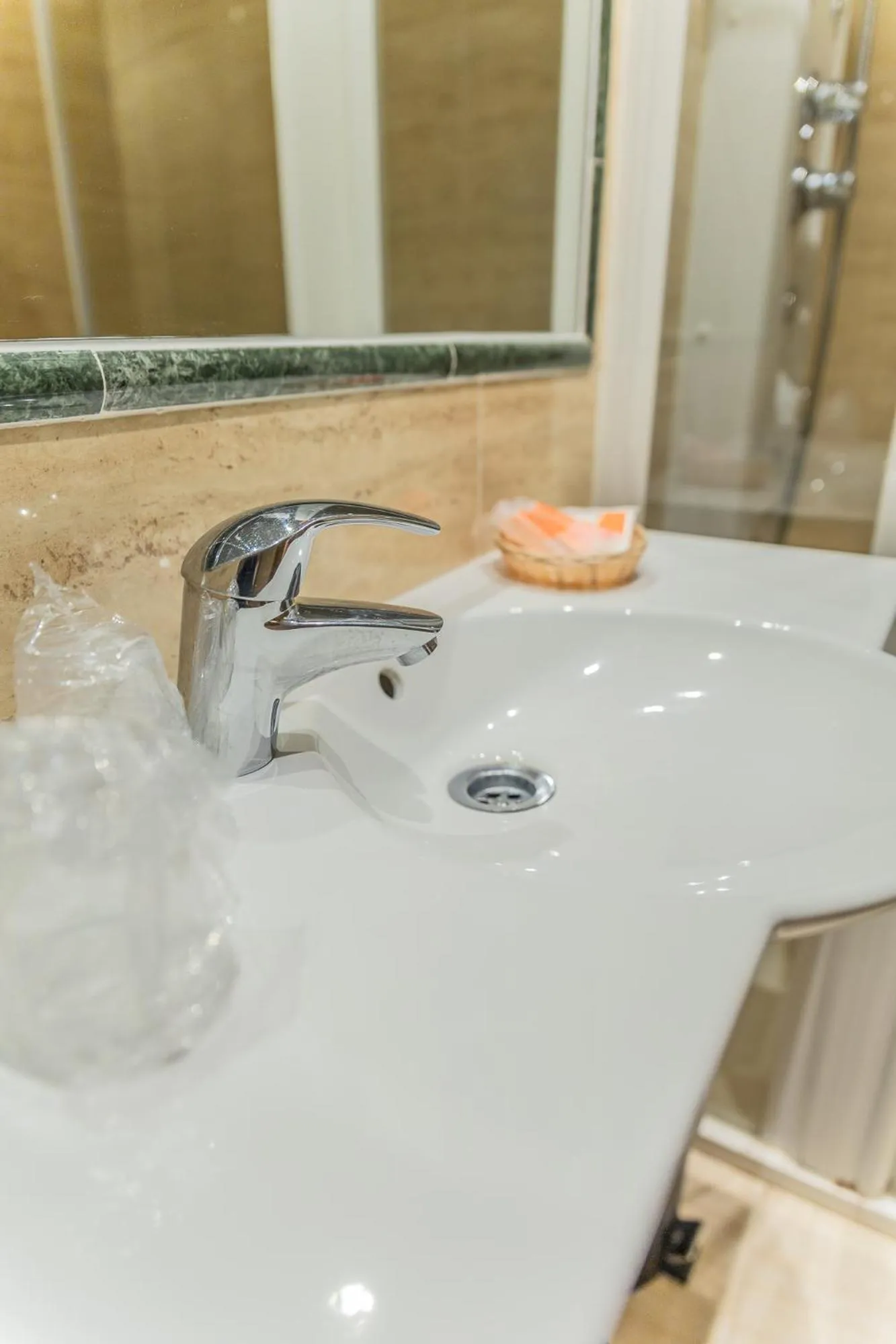 Bathroom in Apartamentos & casas rurales Santo Domingo de Silos