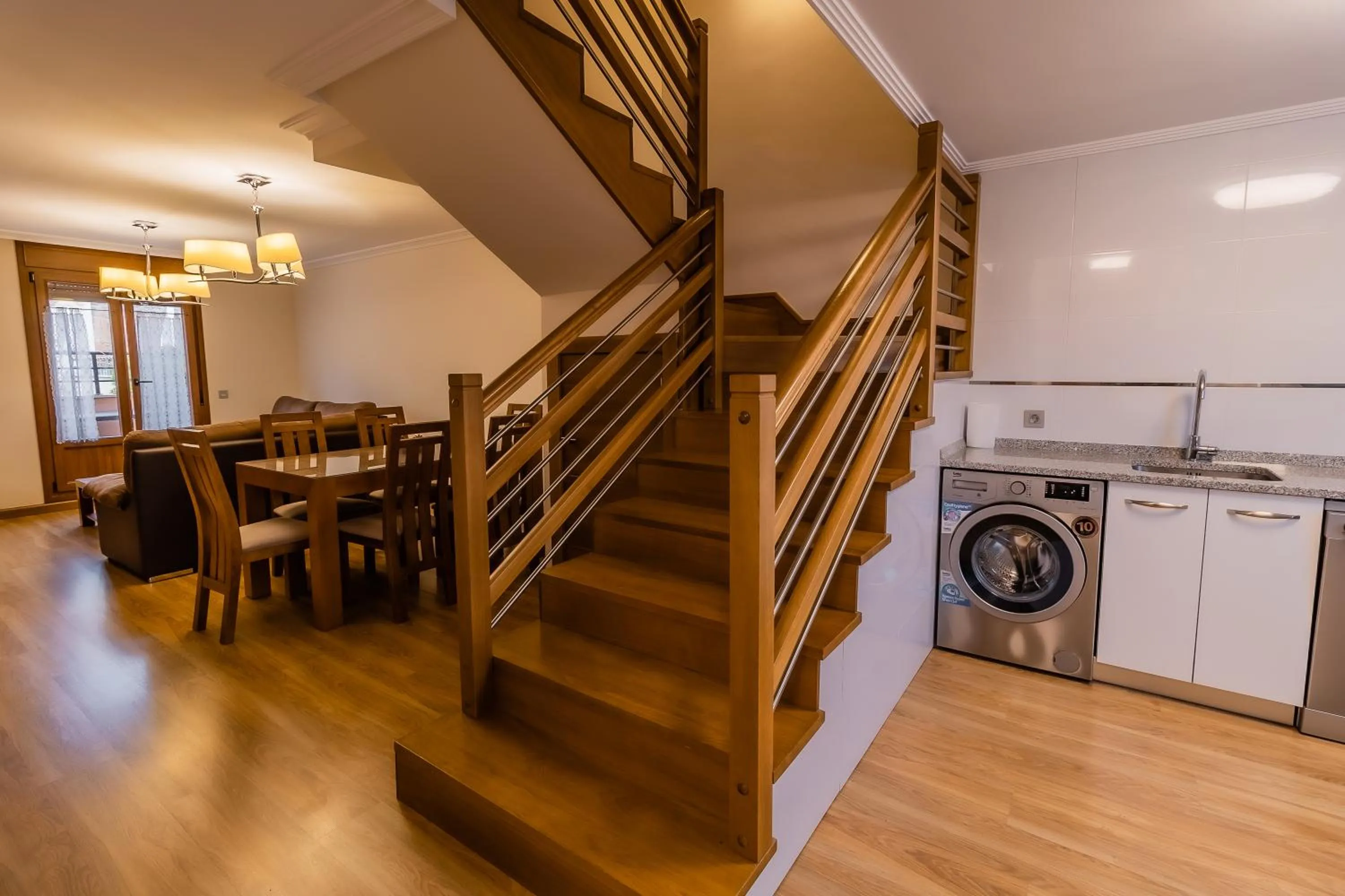 Photo of the whole room in Apartamentos & casas rurales Santo Domingo de Silos