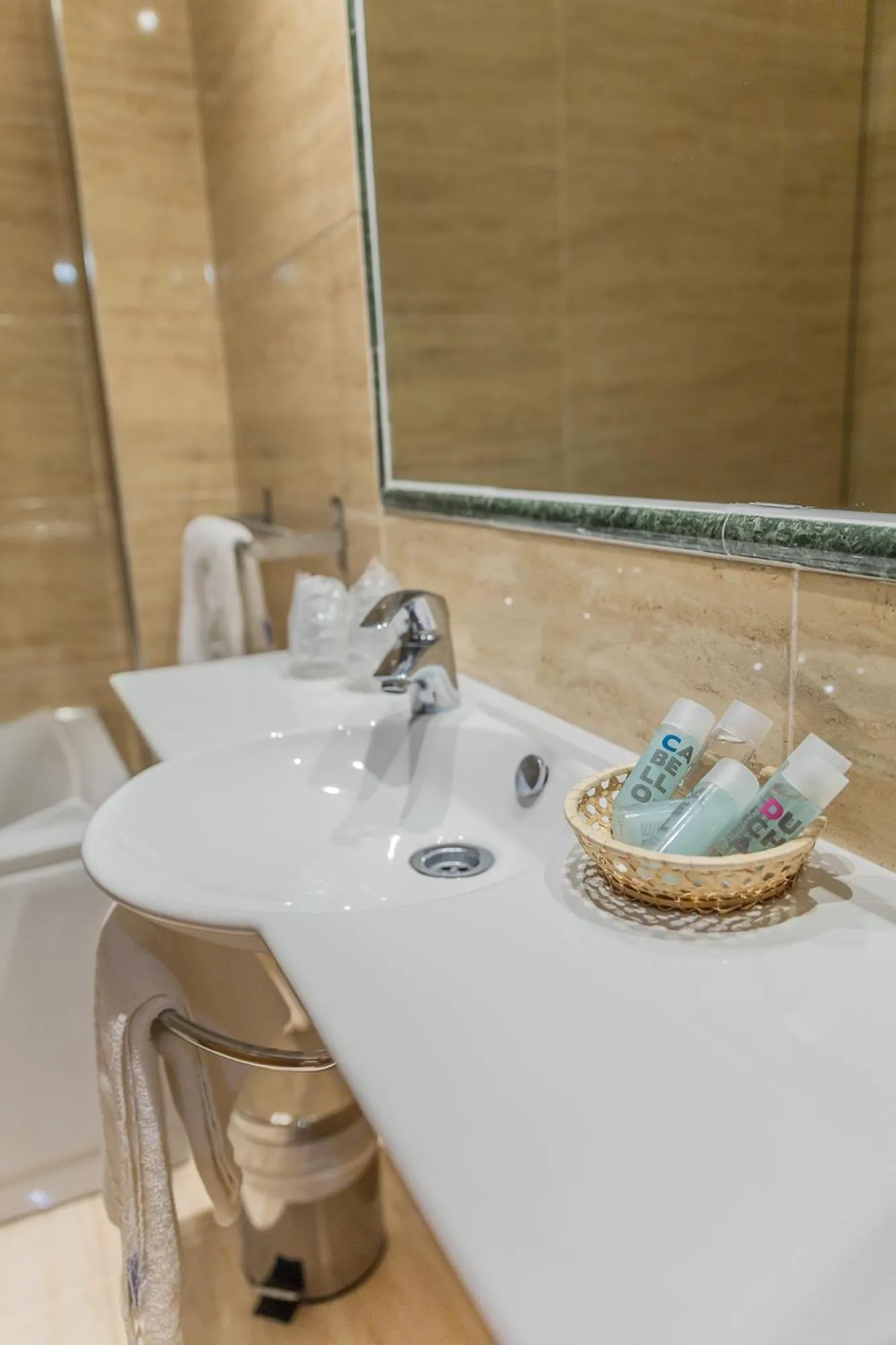 Bathroom in Apartamentos & casas rurales Santo Domingo de Silos