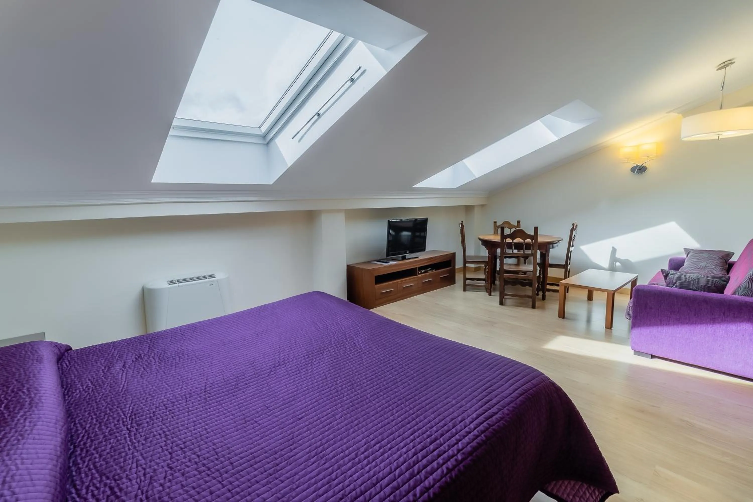 Photo of the whole room, Bed in Apartamentos & casas rurales Santo Domingo de Silos