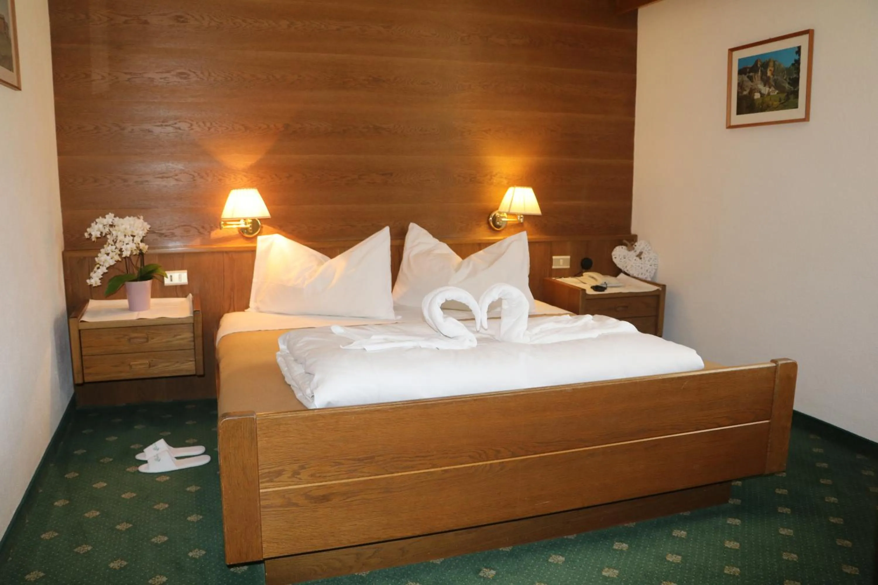 Photo of the whole room, Bed in Hotel Serena