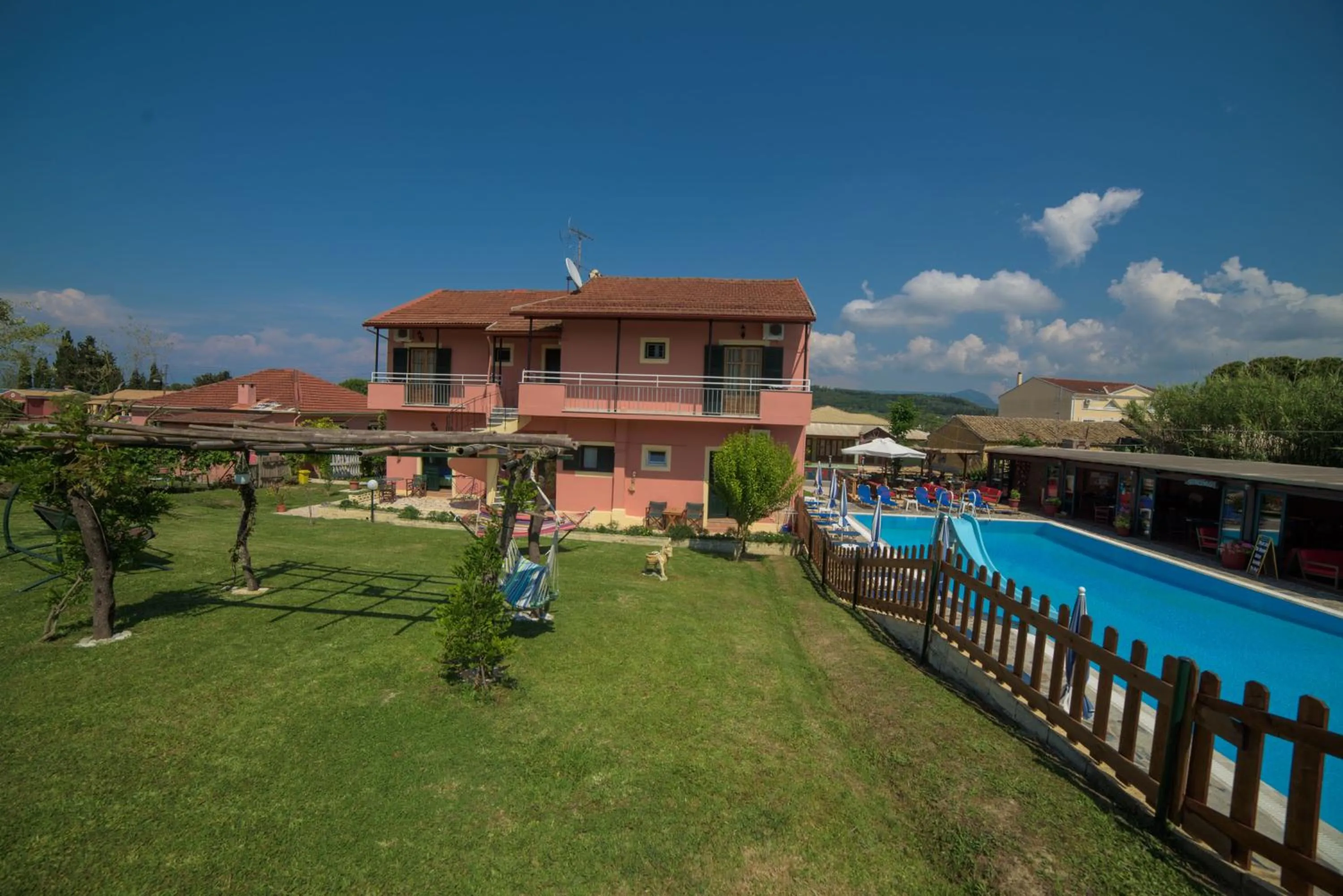 Garden in Othonas Apartments