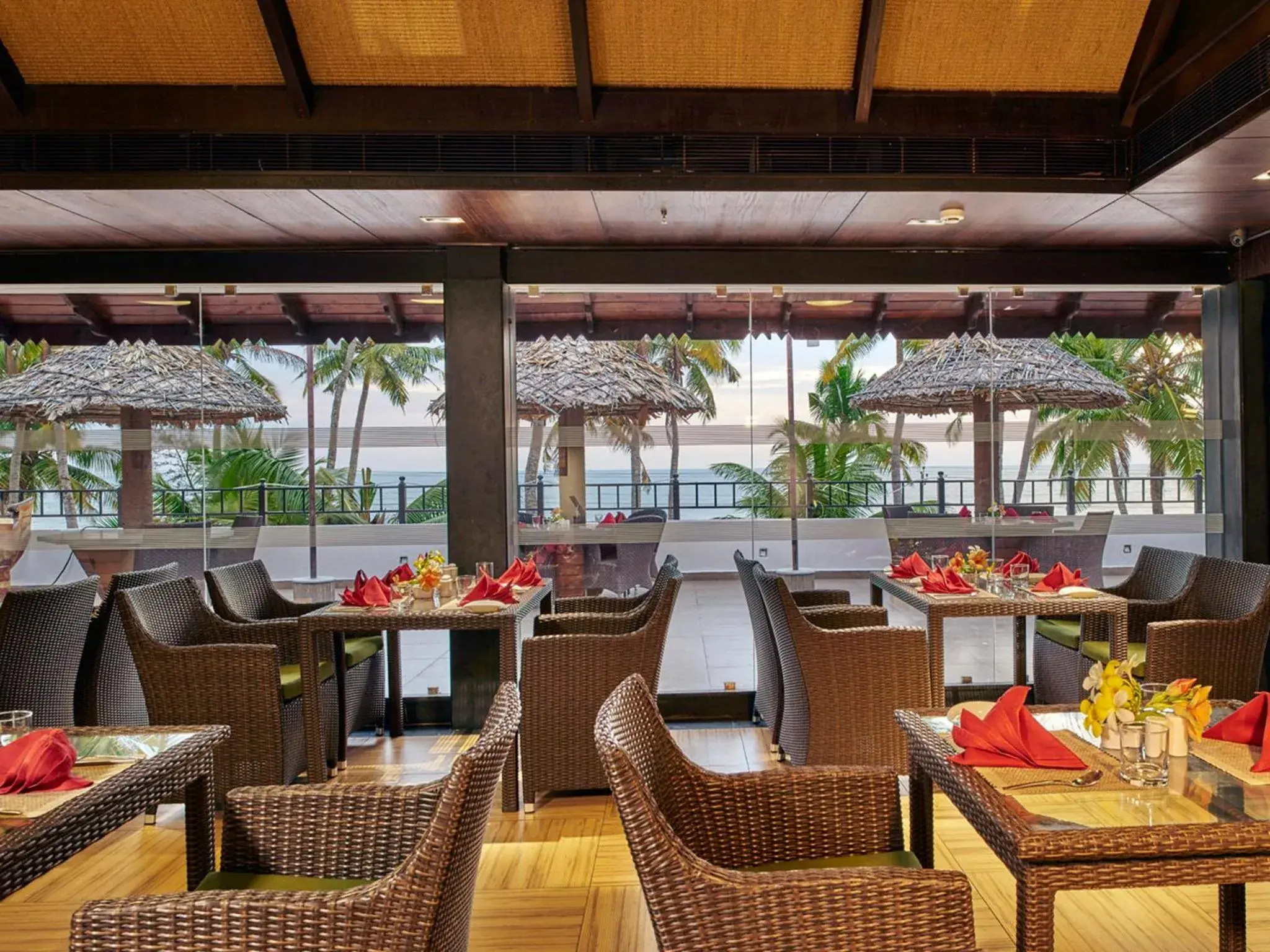 Restaurant/places to eat in Club Mahindra Cherai Beach Restaurant/places to eat in Club Mahindra Cherai Beach