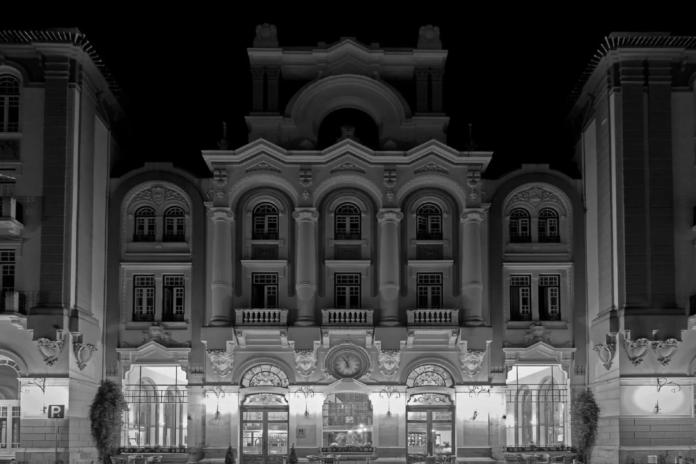 Facade/entrance in Curia Palace Hotel & Spa Facade/entrance in Curia Palace Hotel & Spa