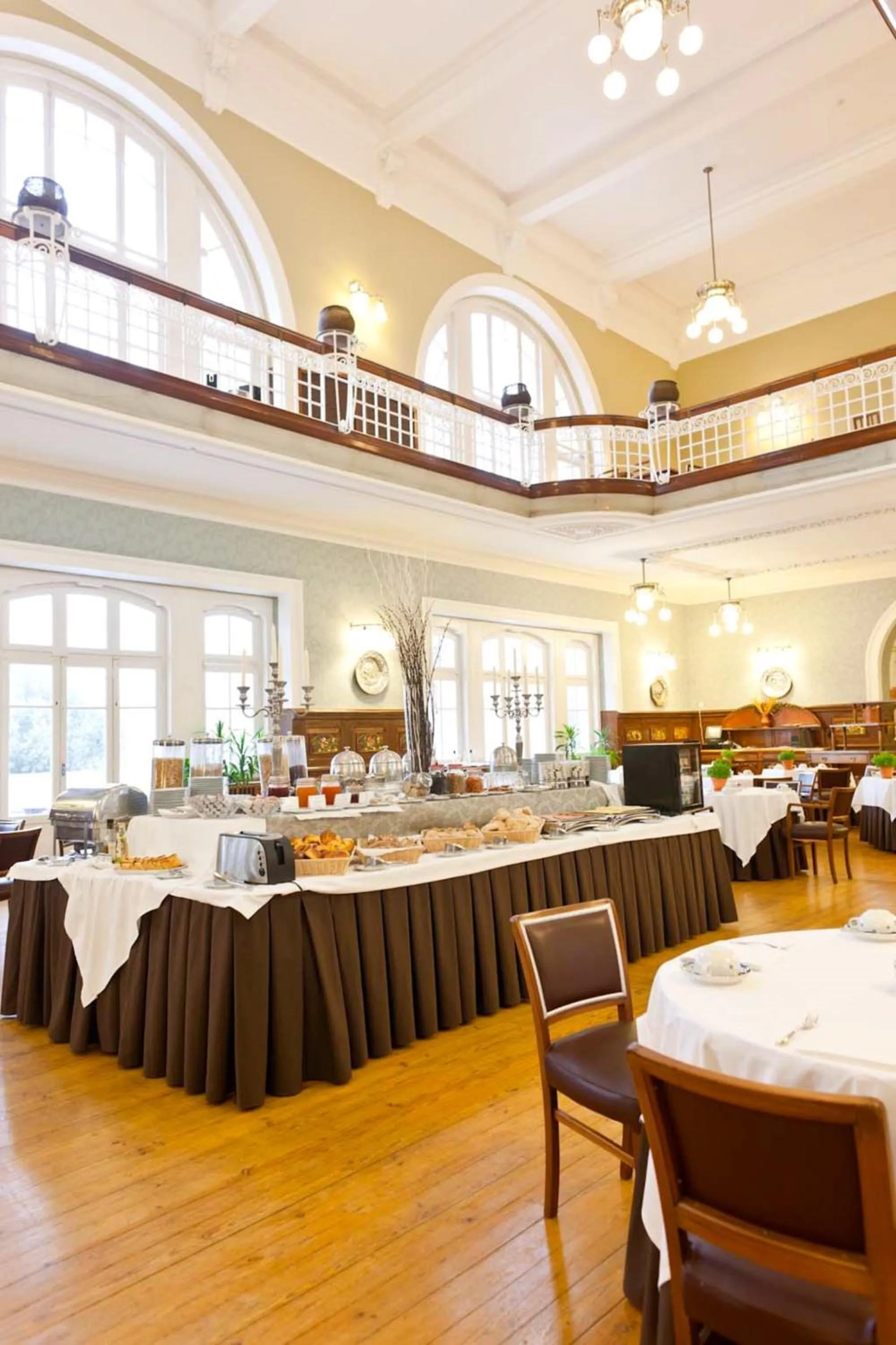 Restaurant/places to eat in Curia Palace Hotel & Spa