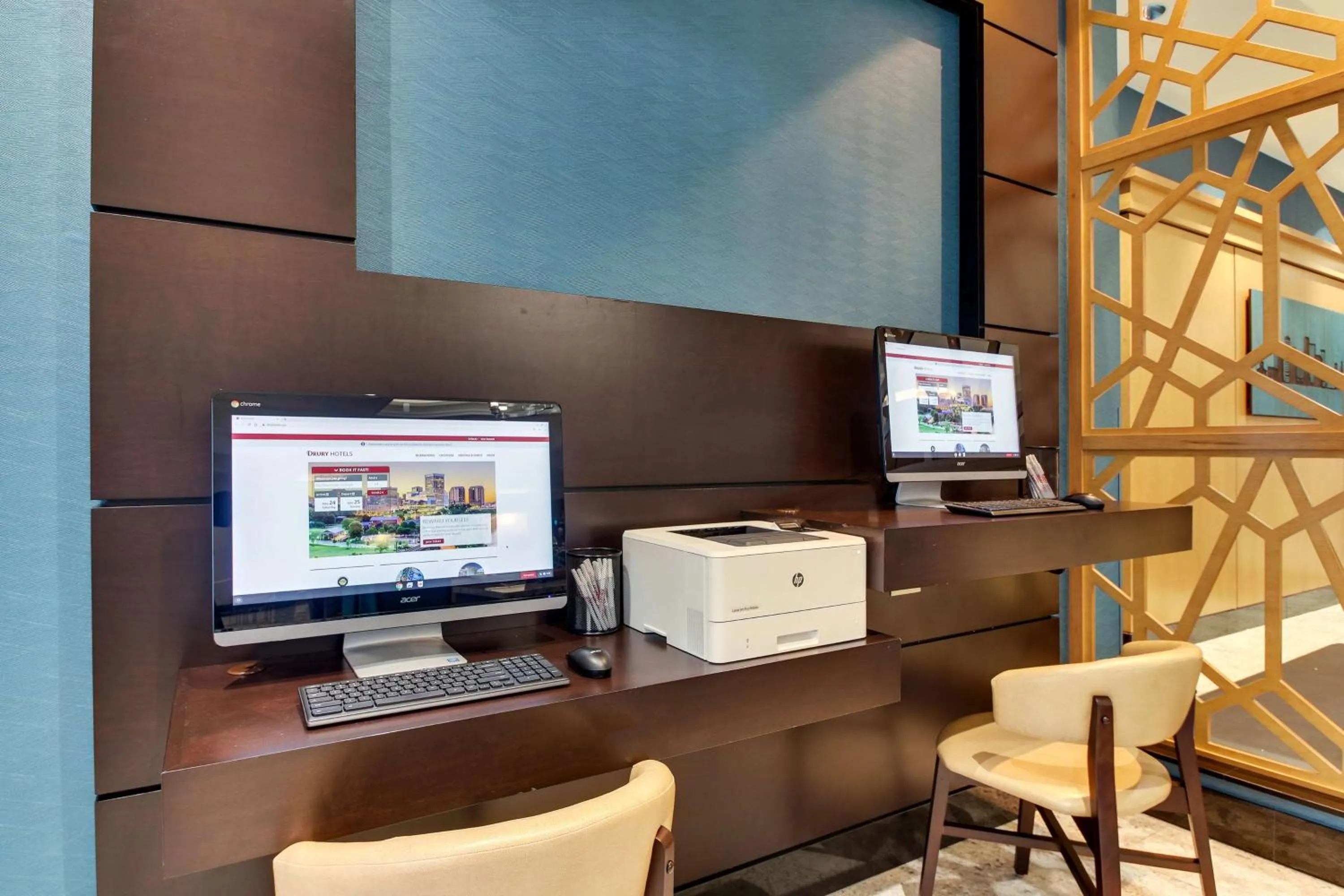 Business facilities in Drury Plaza Hotel Richmond