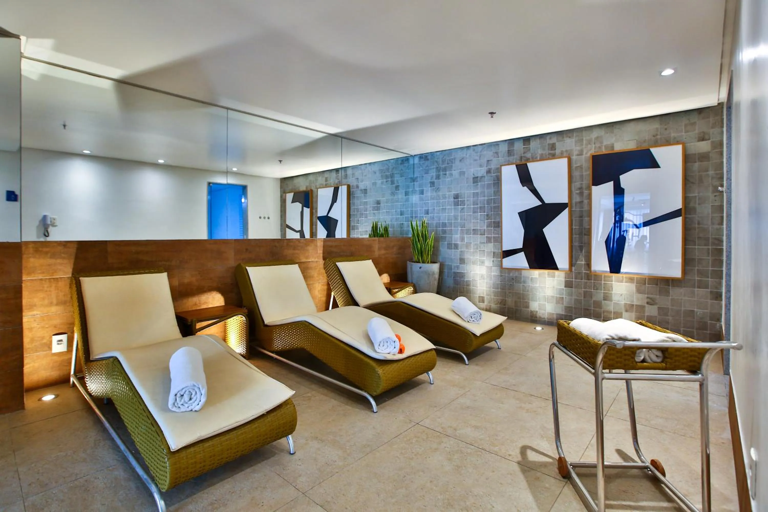 Seating area in eSuítes Campos dos Goytacazes