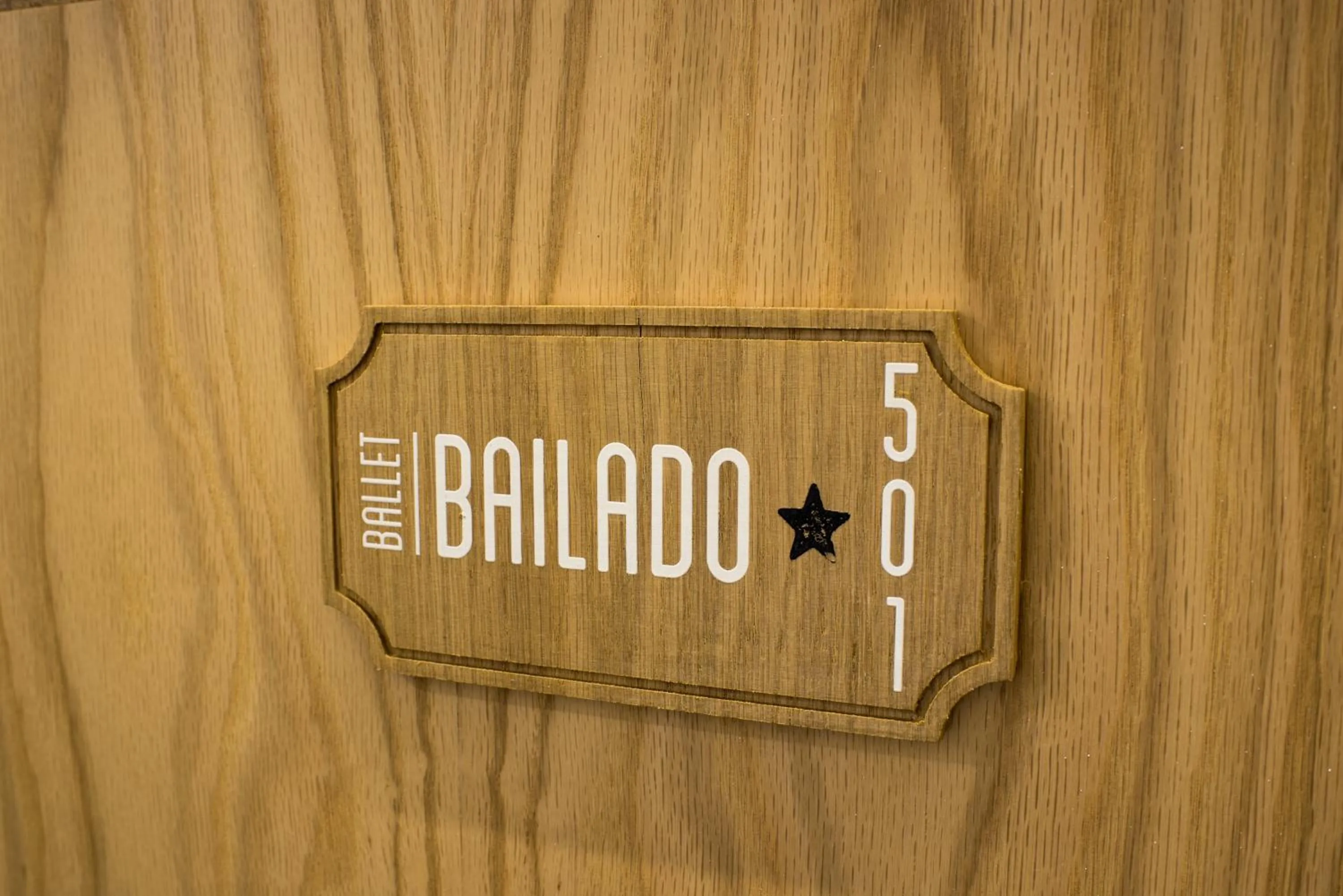 Decorative detail in Porto Coliseum Hotel