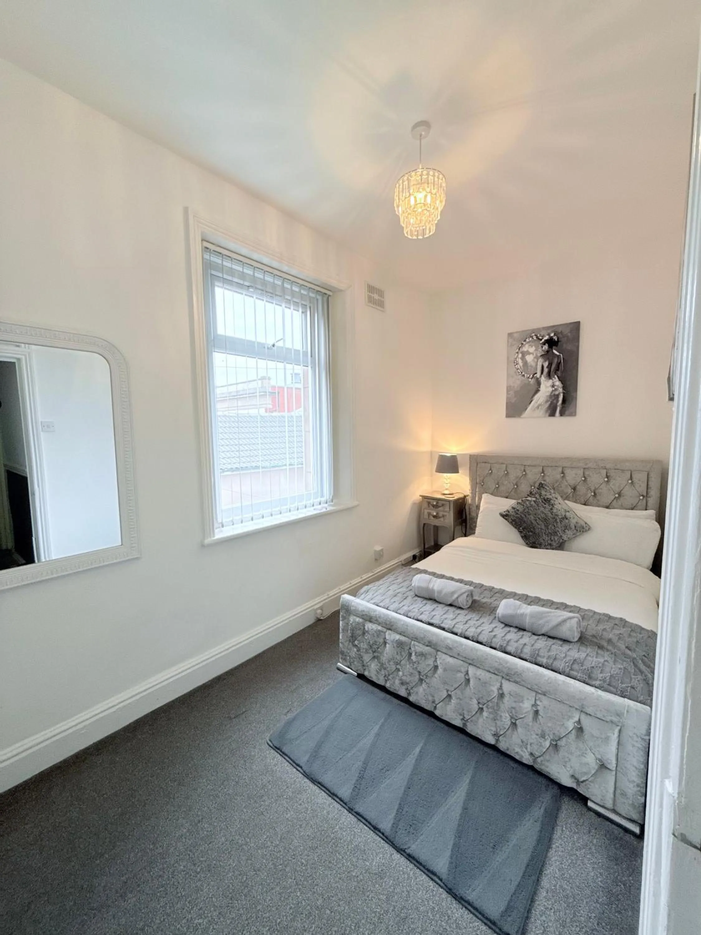 Large Luxury Apartment Blackpool