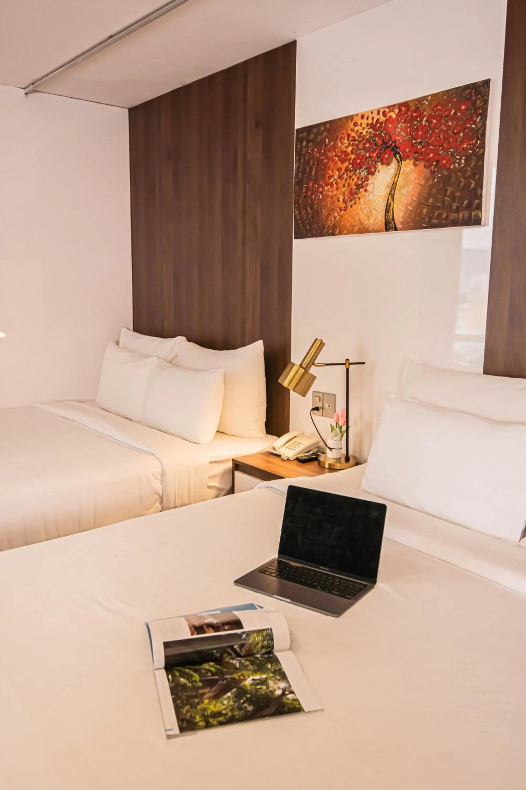 Bed in Gold Central Hotel by Haviland