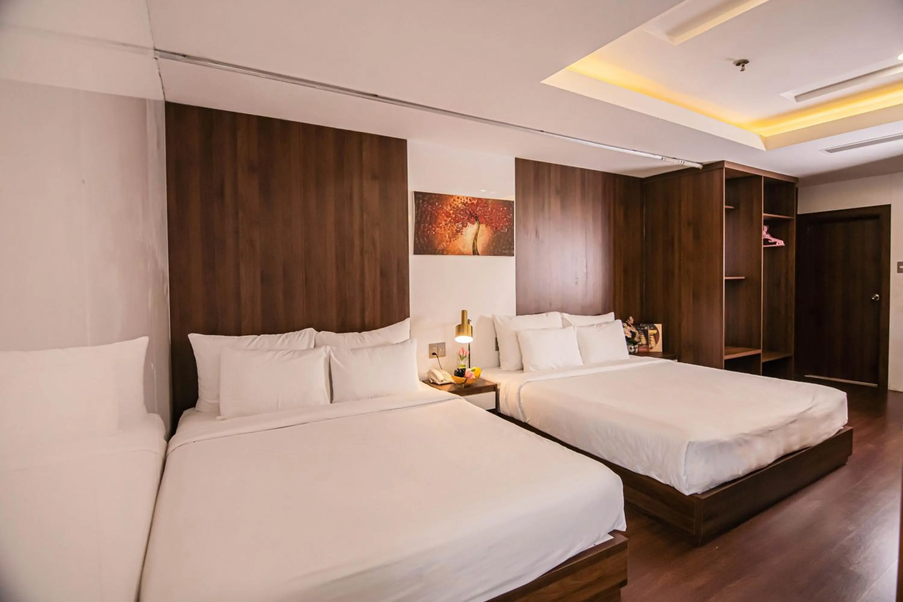 Bed in Gold Central Hotel by Haviland