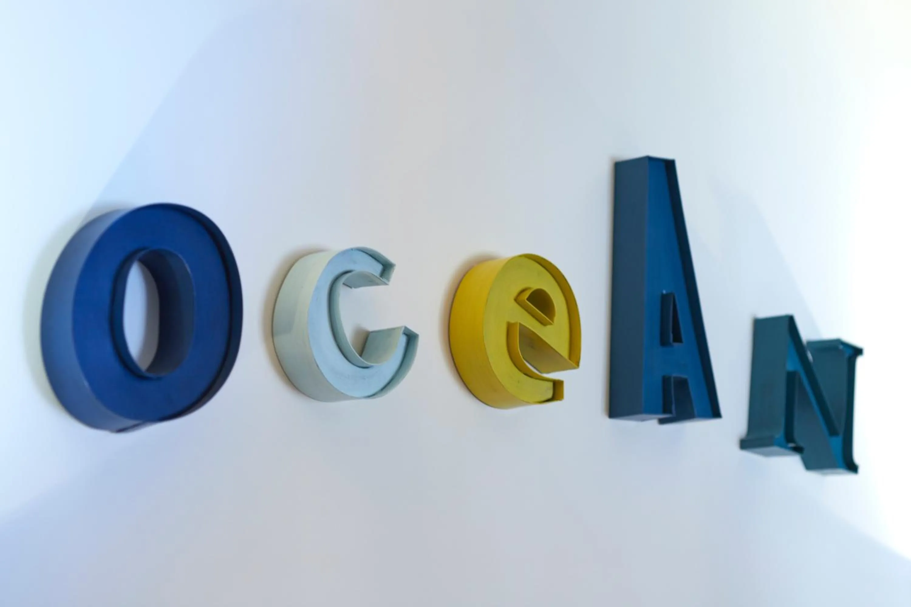 Decorative detail in Les Chants d'Ailes - Hôtel Face Mer