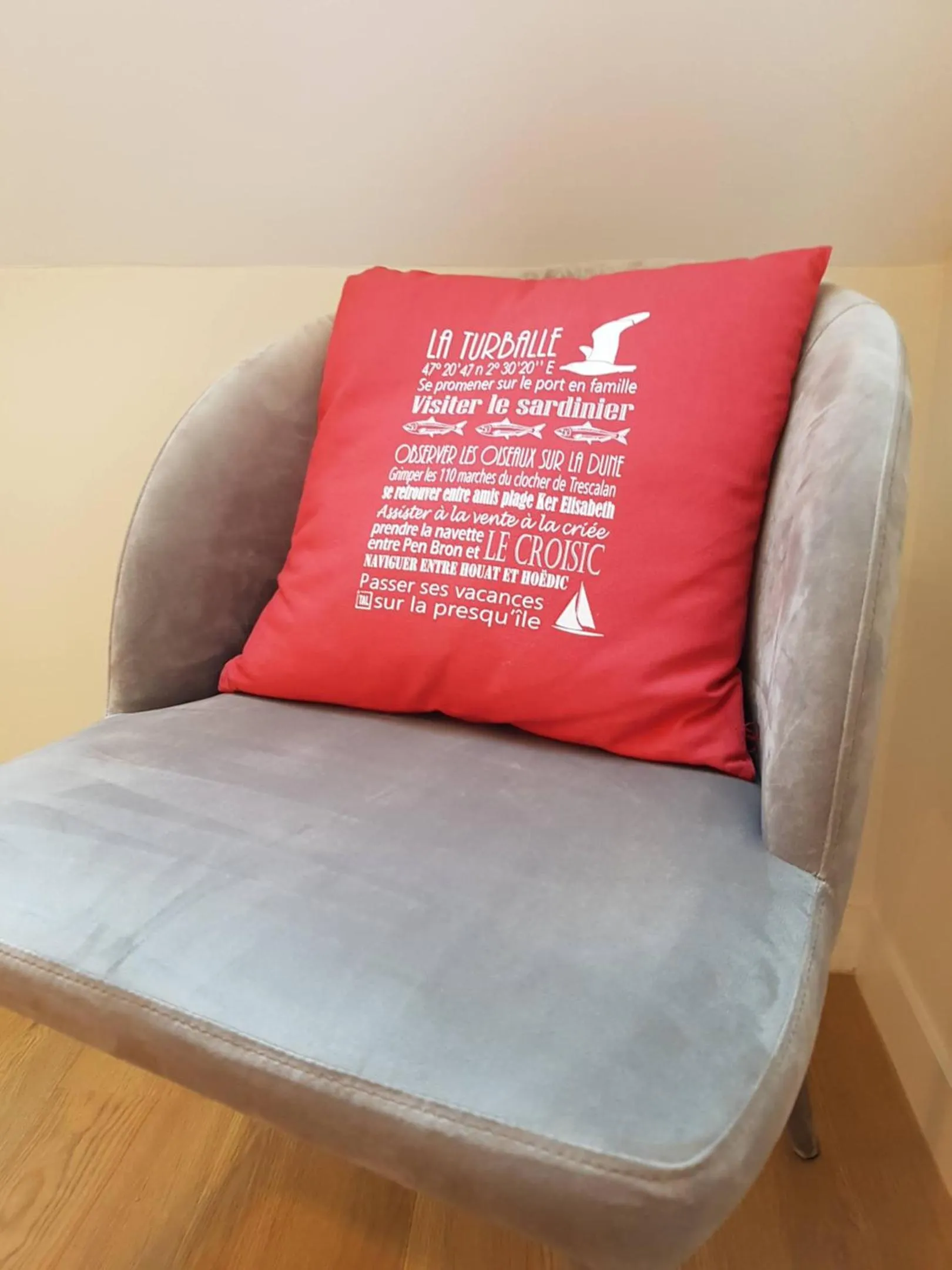 Decorative detail in Les Chants d'Ailes - Hôtel Face Mer