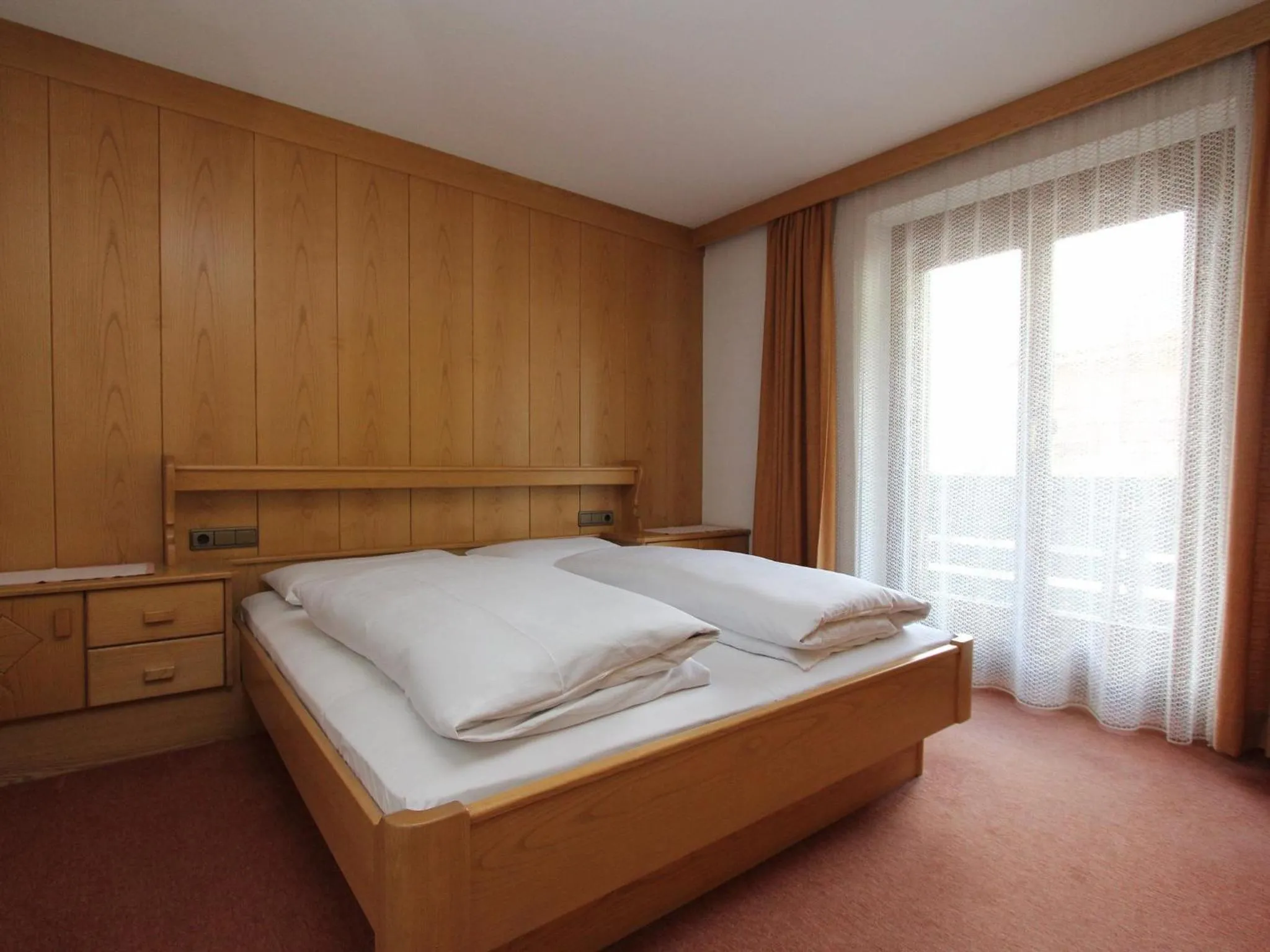 Bed in Residence Rottonara