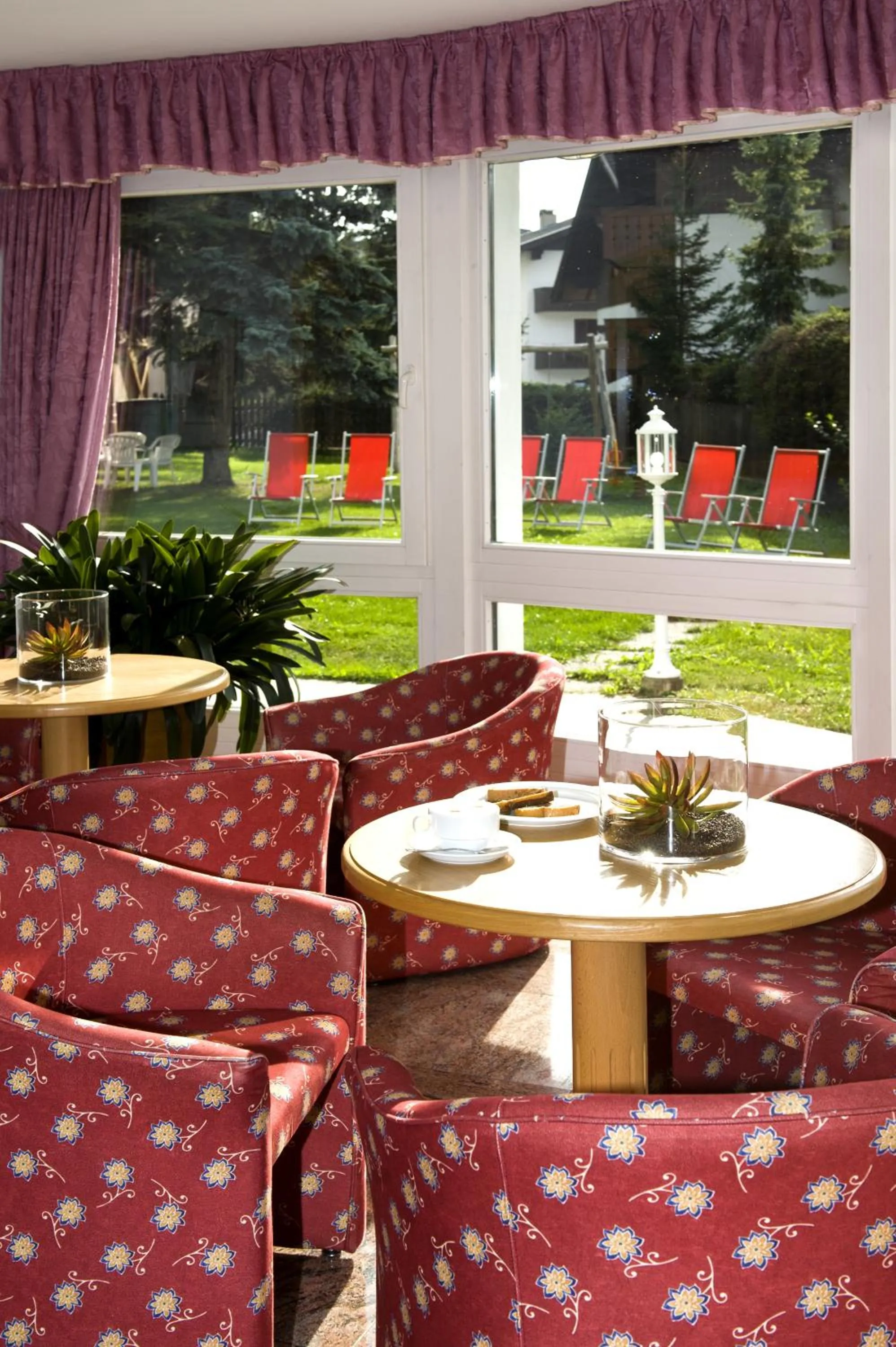 Facade/entrance in Martina Breakfast Lodge