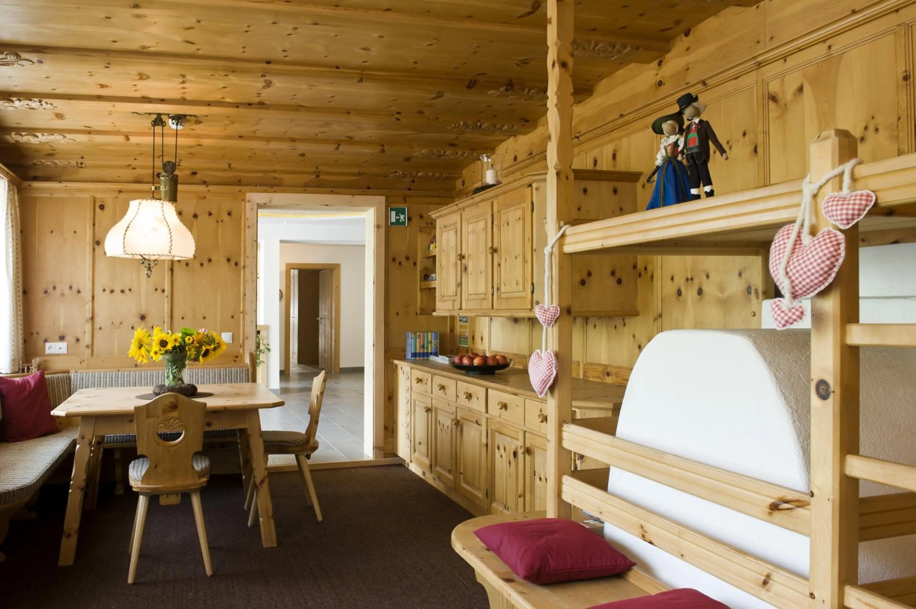 Communal lounge/ TV room in Martina Breakfast Lodge