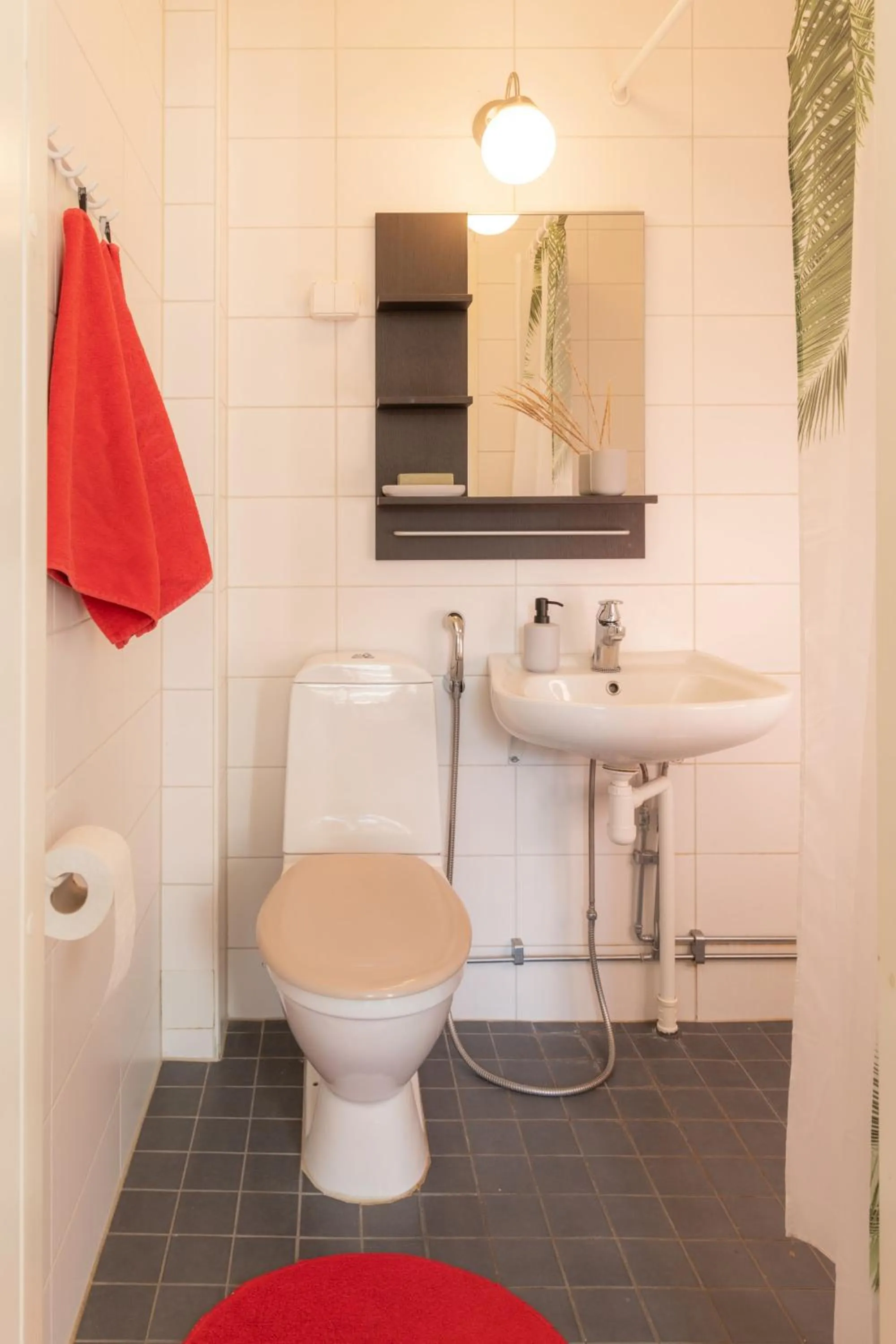 Shower in Huoneistohotelli Marja