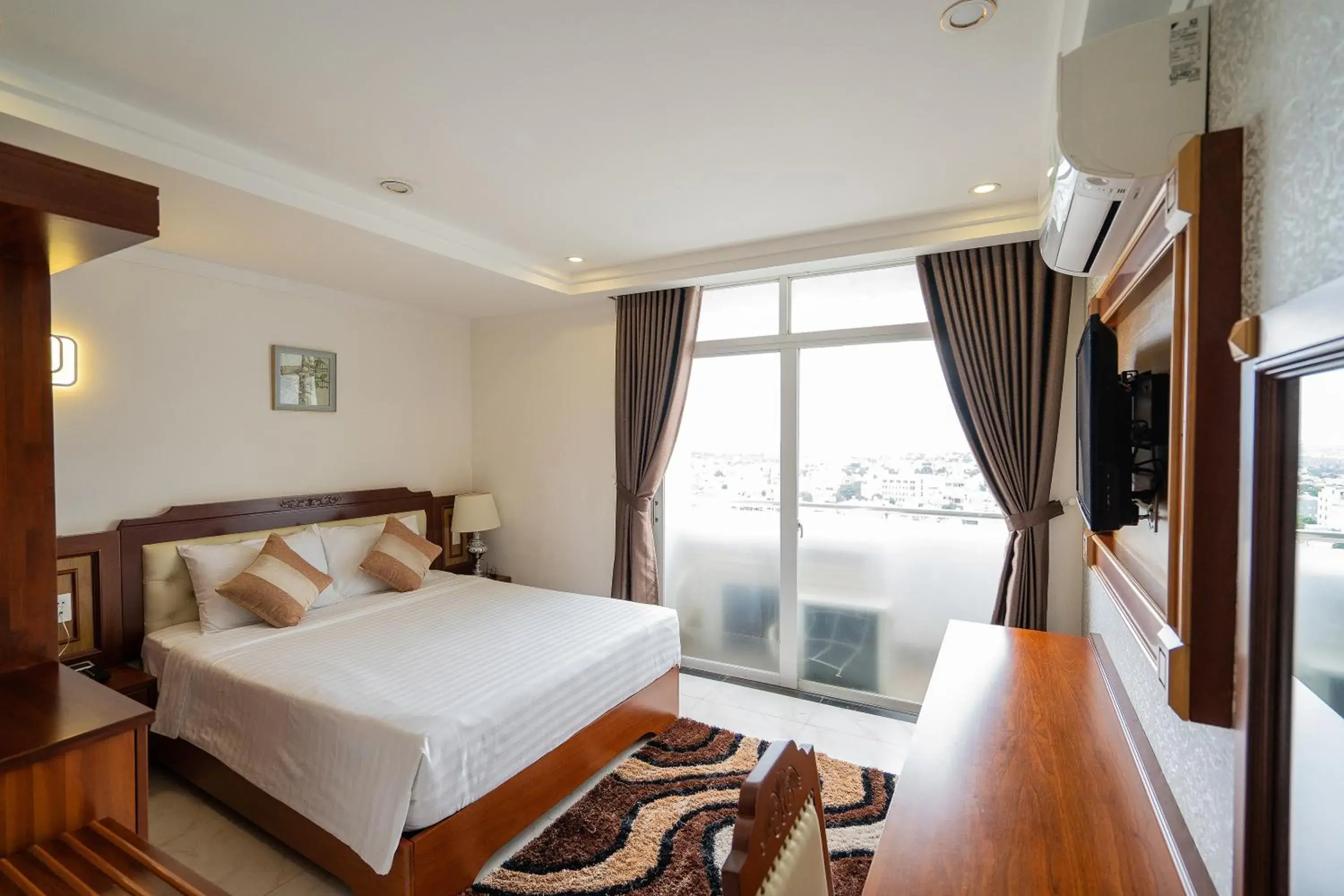 Deluxe Double City view in Duc Long Gia Lai Hotels & Apartment Deluxe Double City view in Duc Long Gia Lai Hotels & Apartment
