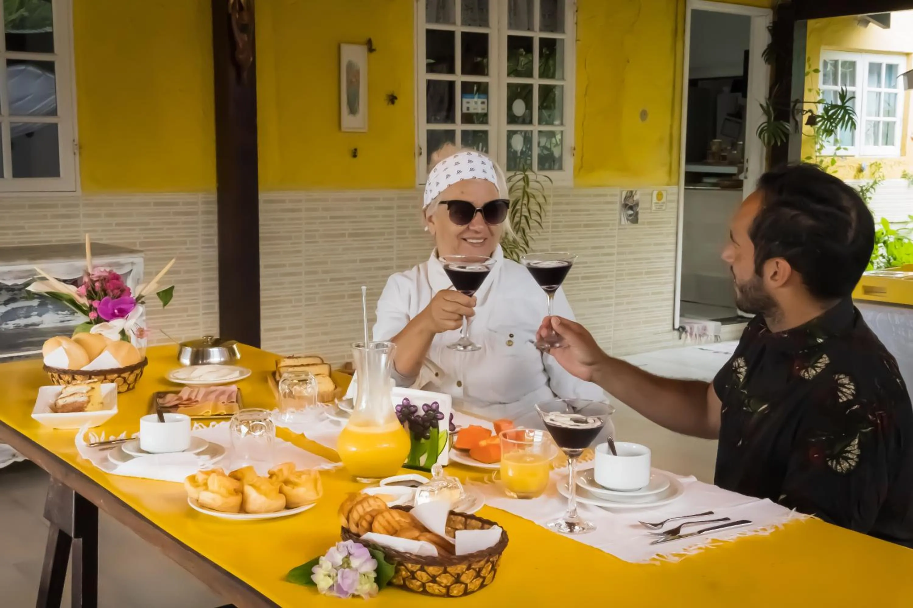 Food and drinks in Pousada Gata Russa