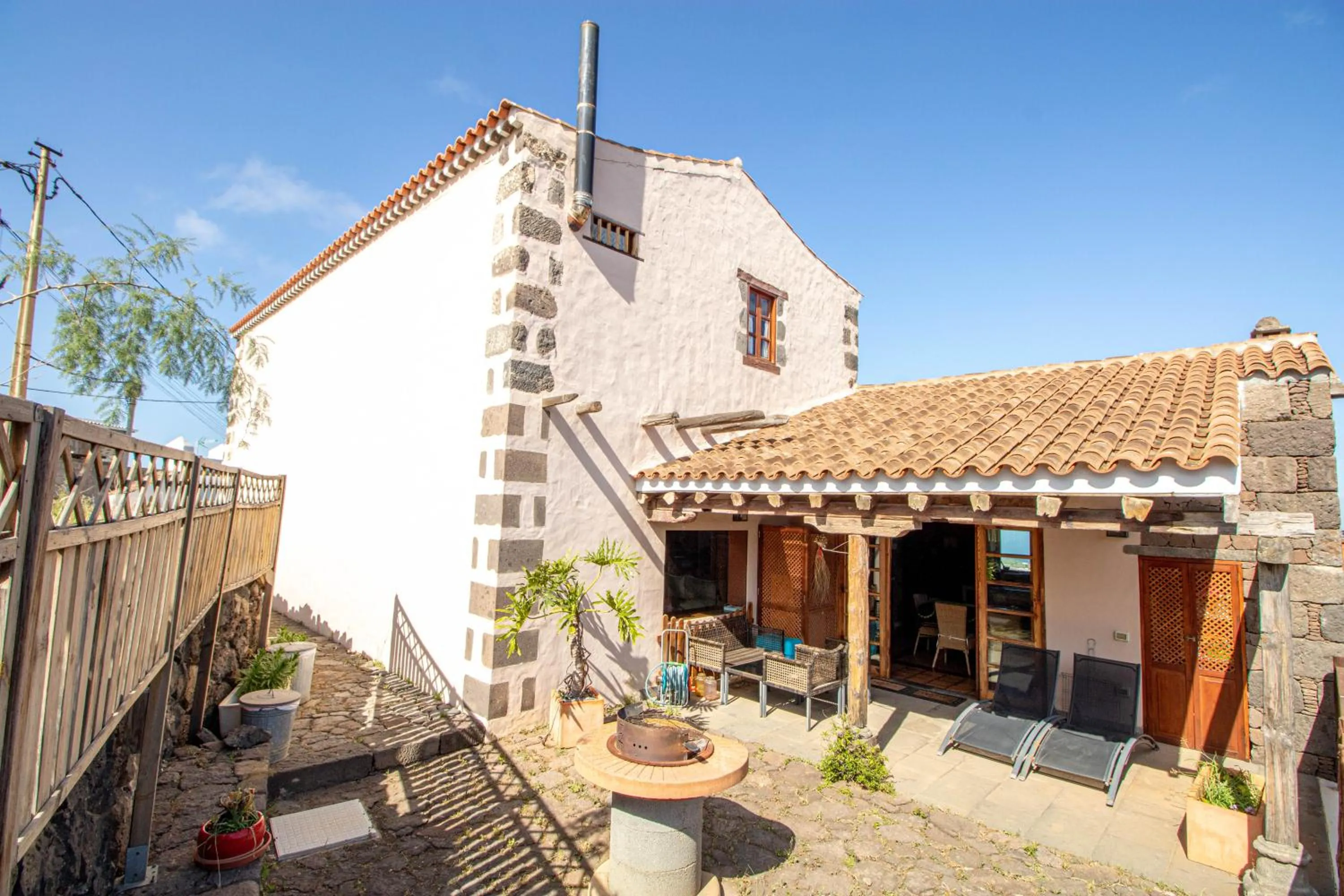 Azuaje Mountain Hideaway House Moya