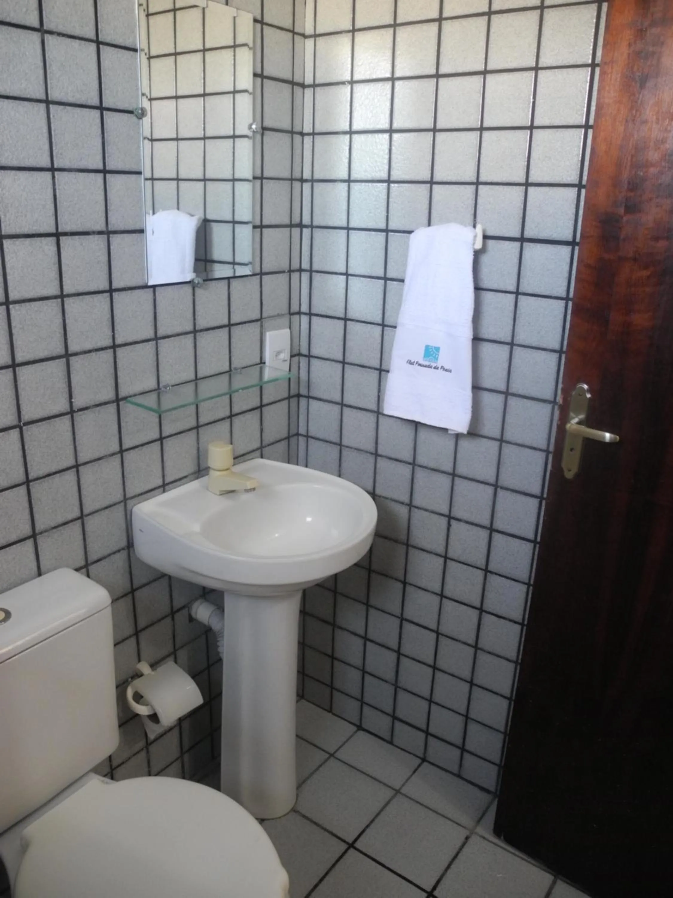 Toilet in Flat Pousada da Praia