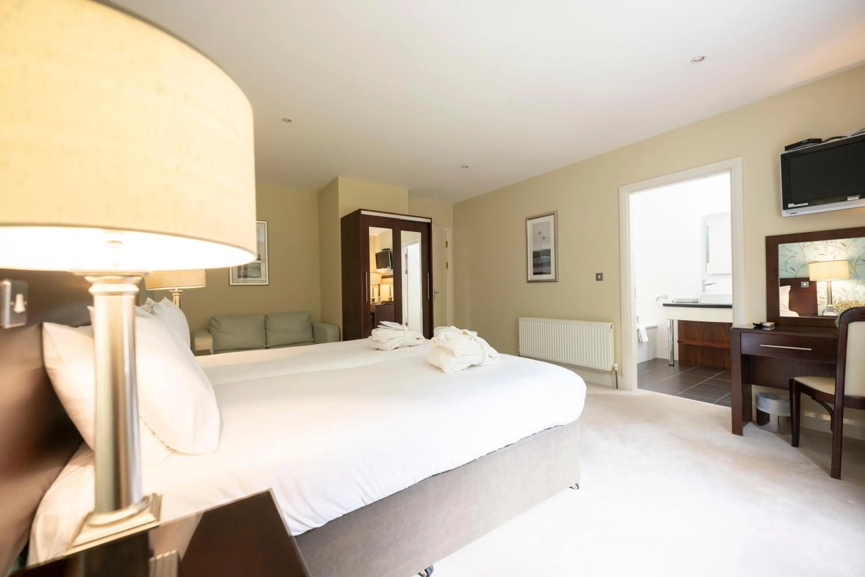 Bedroom in Kenmare Bay Hotel Lodges