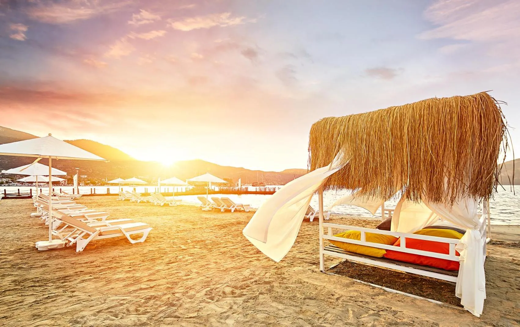 Restaurant/places to eat in Fİ Light Solto Boutique Beach Hotel