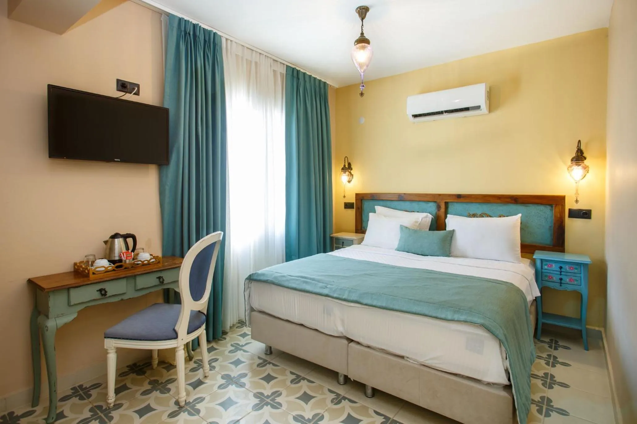 Bed in Fİ Light Solto Boutique Beach Hotel