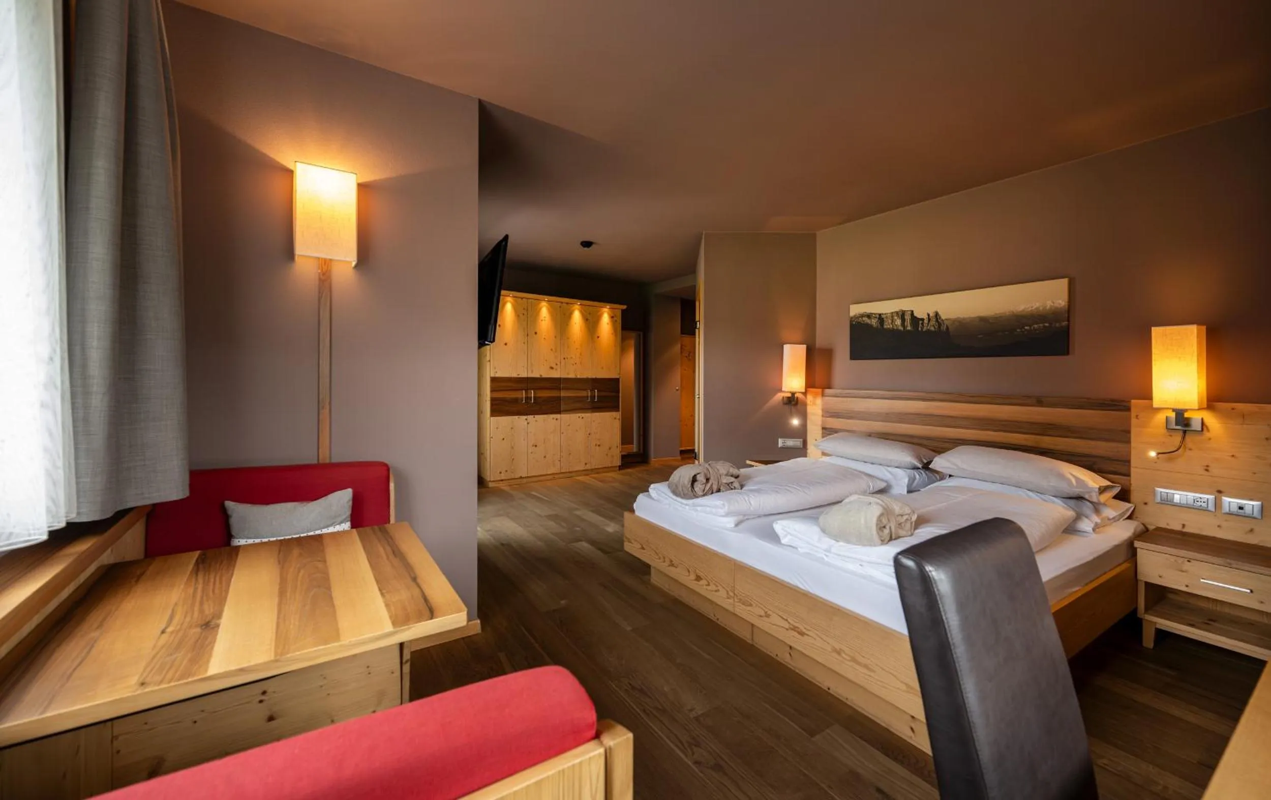 Photo of the whole room, Bed in Hotel Alpenroyal