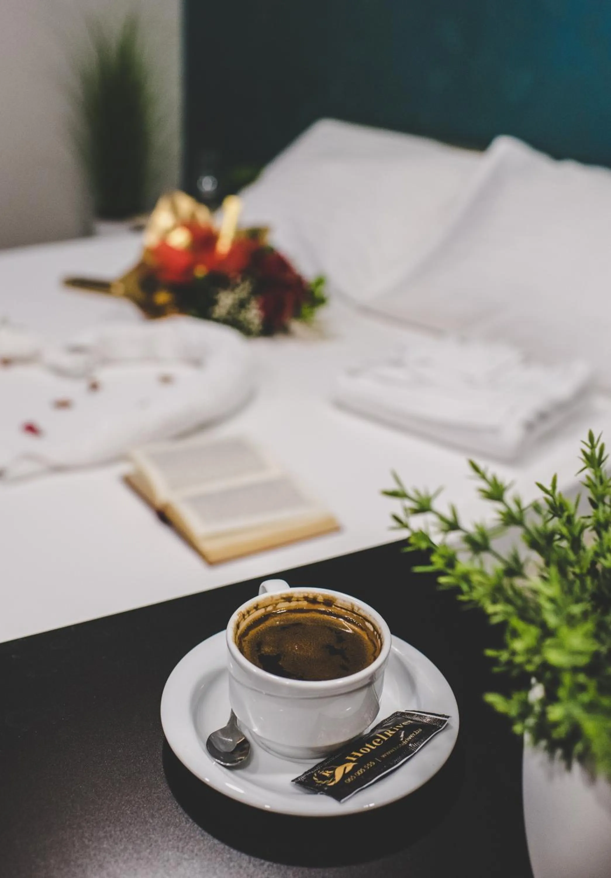 Drinks, Bed in Hotel River