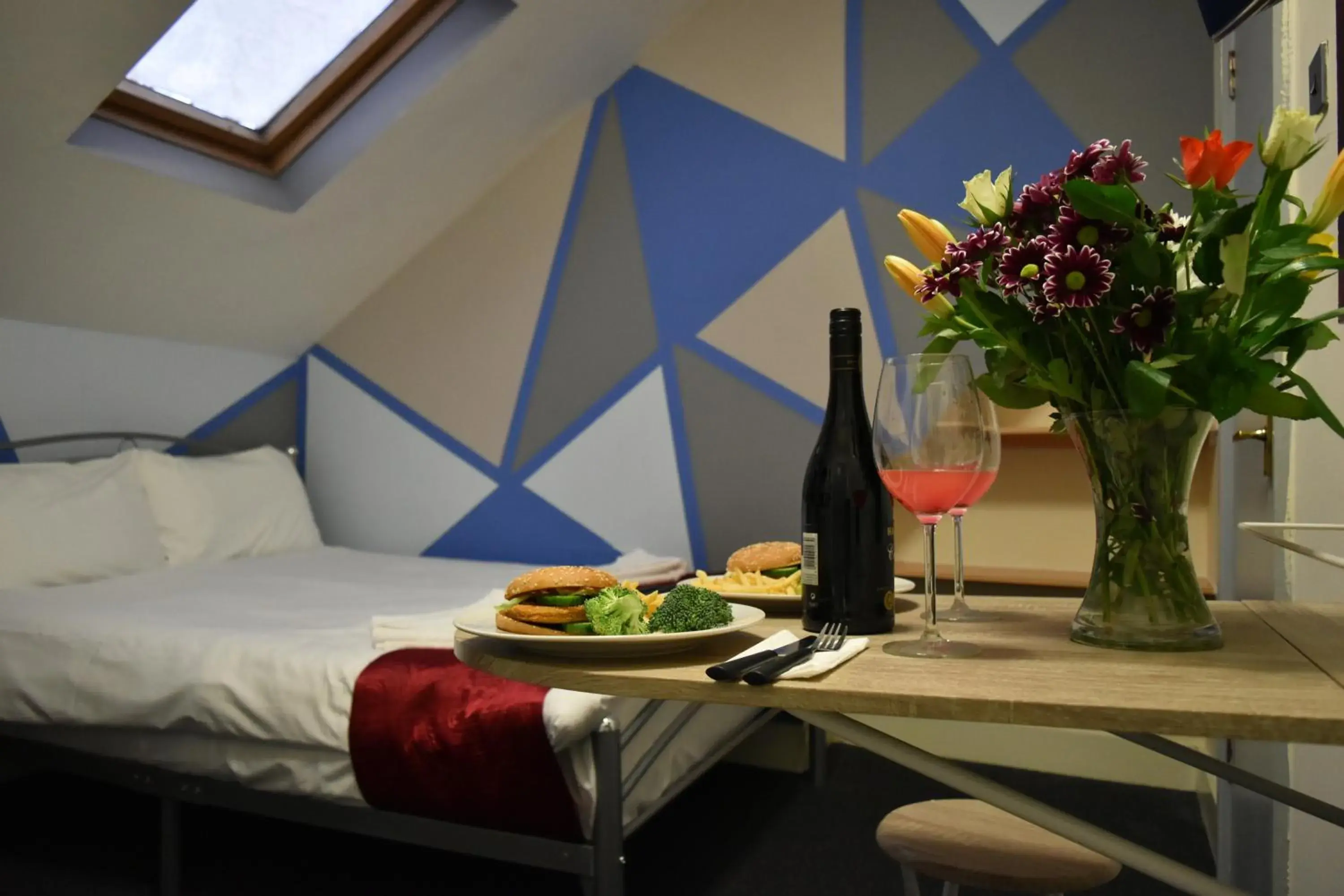 Bed in London Olympus Hotel Nirvana Bed in London Olympus Hotel Nirvana