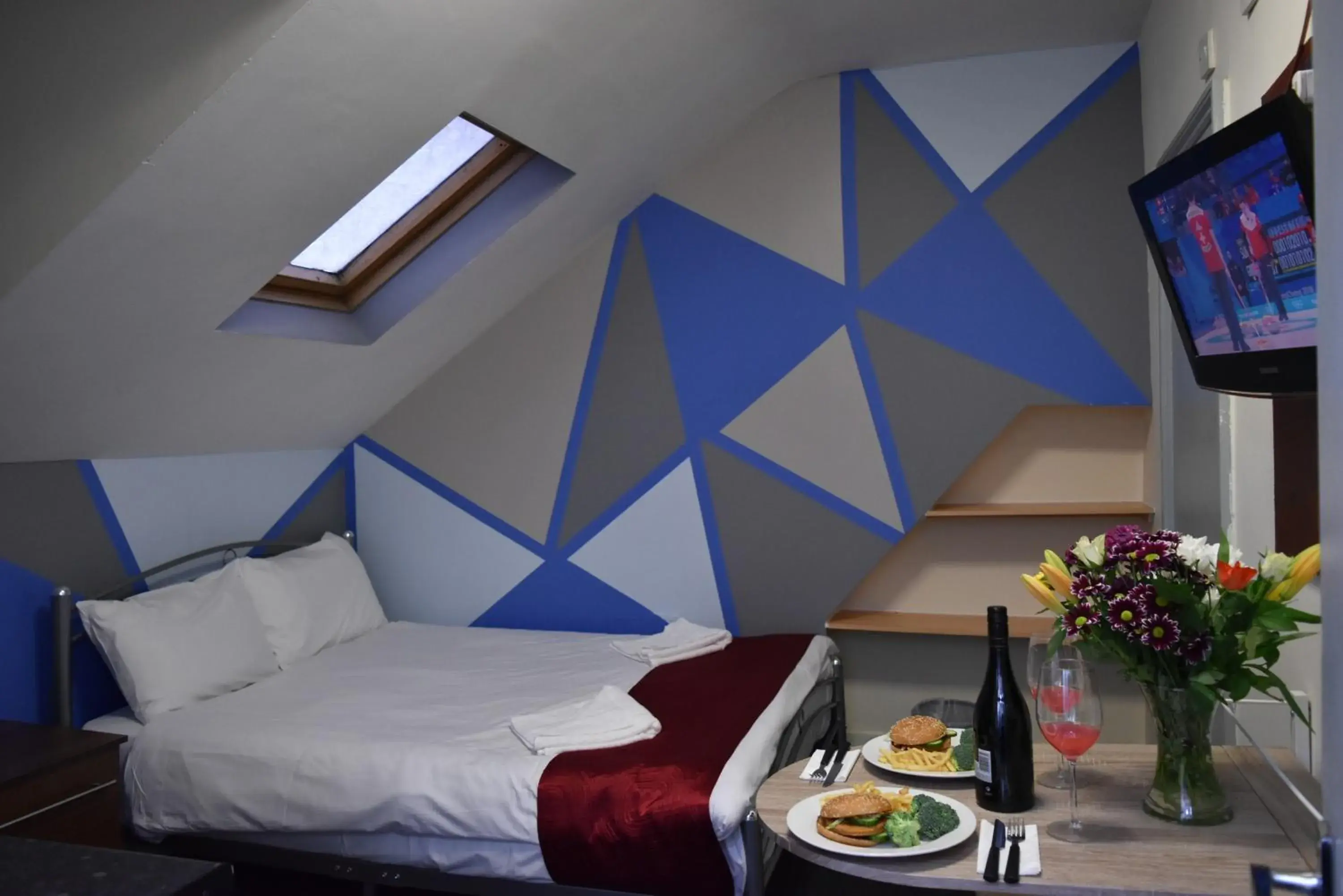 Bed in London Olympus Hotel Nirvana Bed in London Olympus Hotel Nirvana