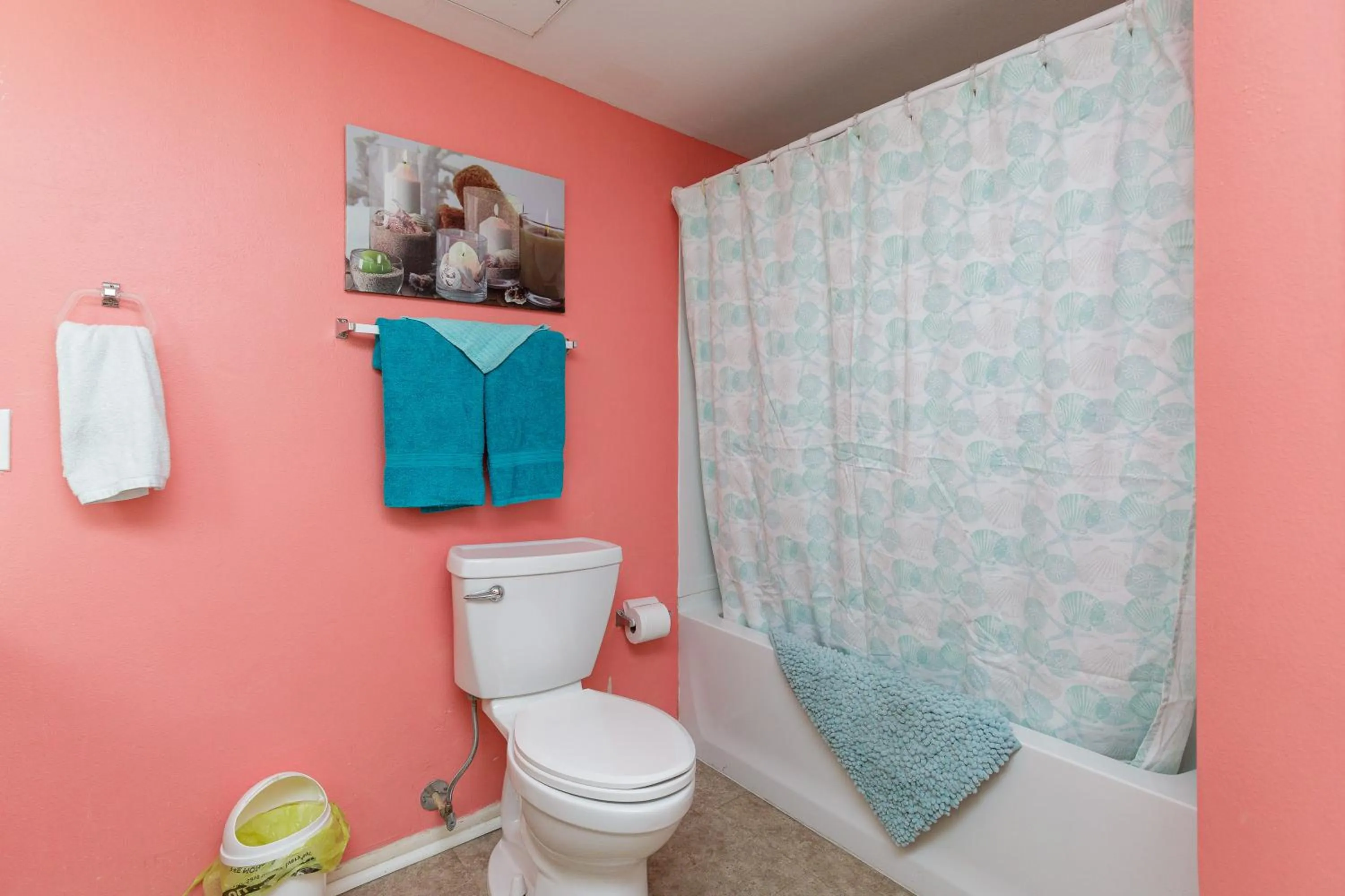 Bathroom in Charming family condo - walking distance to beach by Mustang Island, Sleeps Four, 2025 Traveler Award