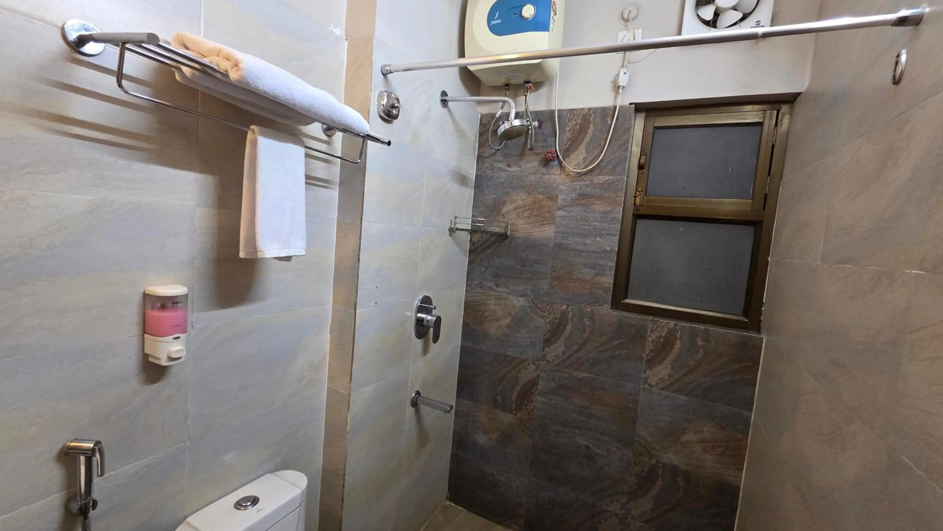 Toilet in Hotel Gulmohar Grand