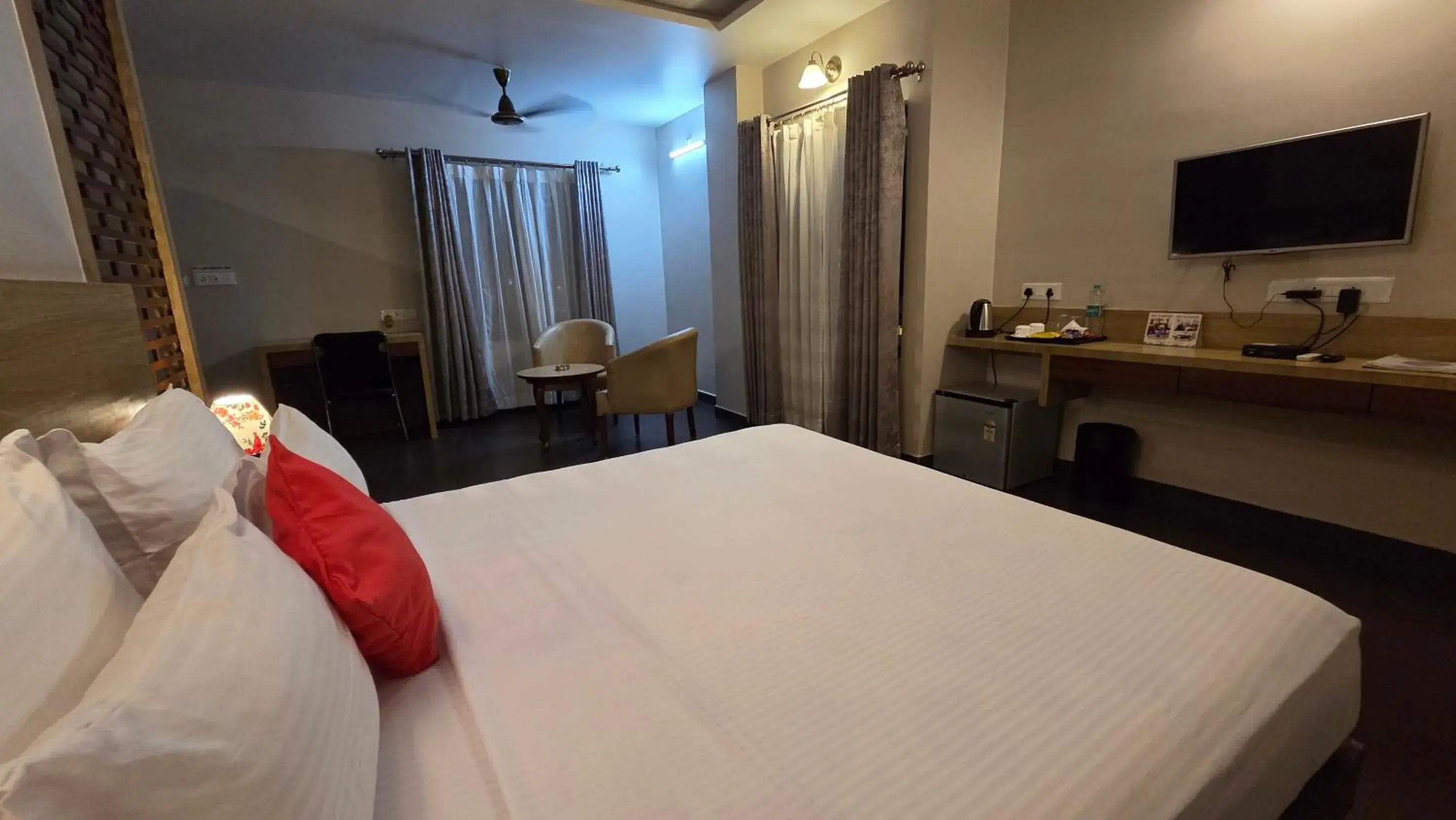 Bed in Hotel Gulmohar Grand Bed in Hotel Gulmohar Grand