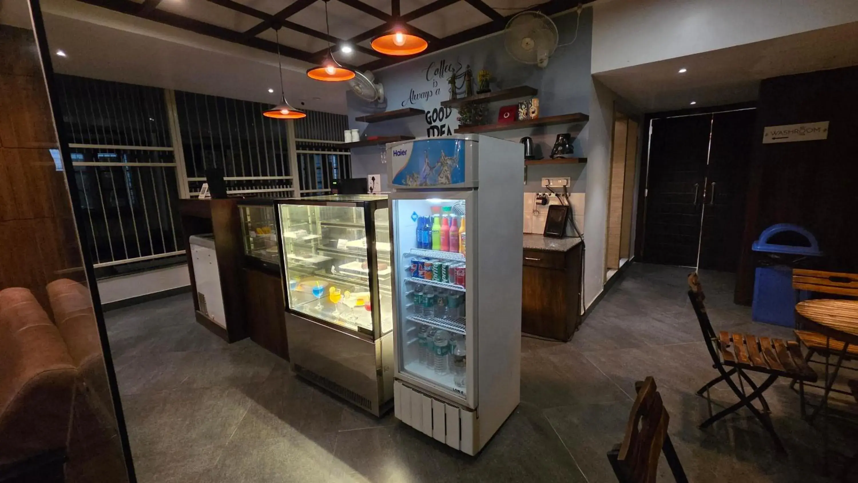 Restaurant/places to eat in Hotel Gulmohar Grand Restaurant/places to eat in Hotel Gulmohar Grand