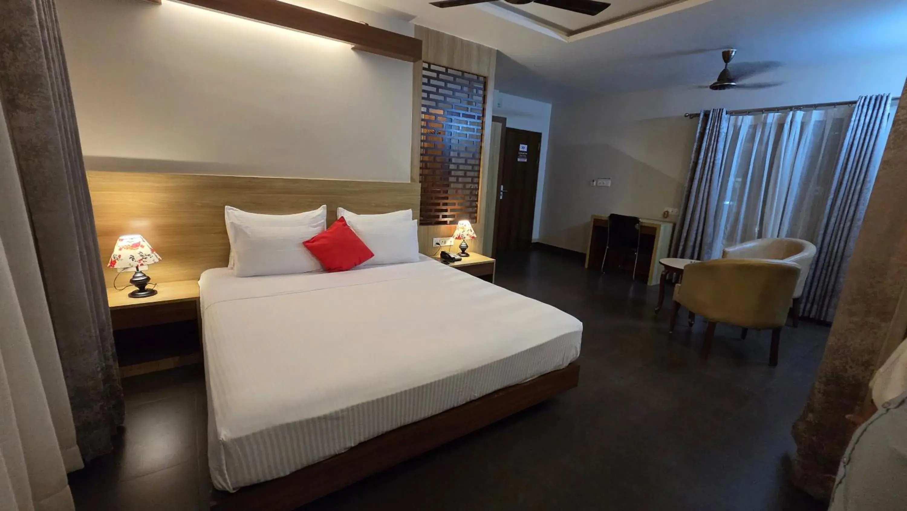 Bed in Hotel Gulmohar Grand Bed in Hotel Gulmohar Grand