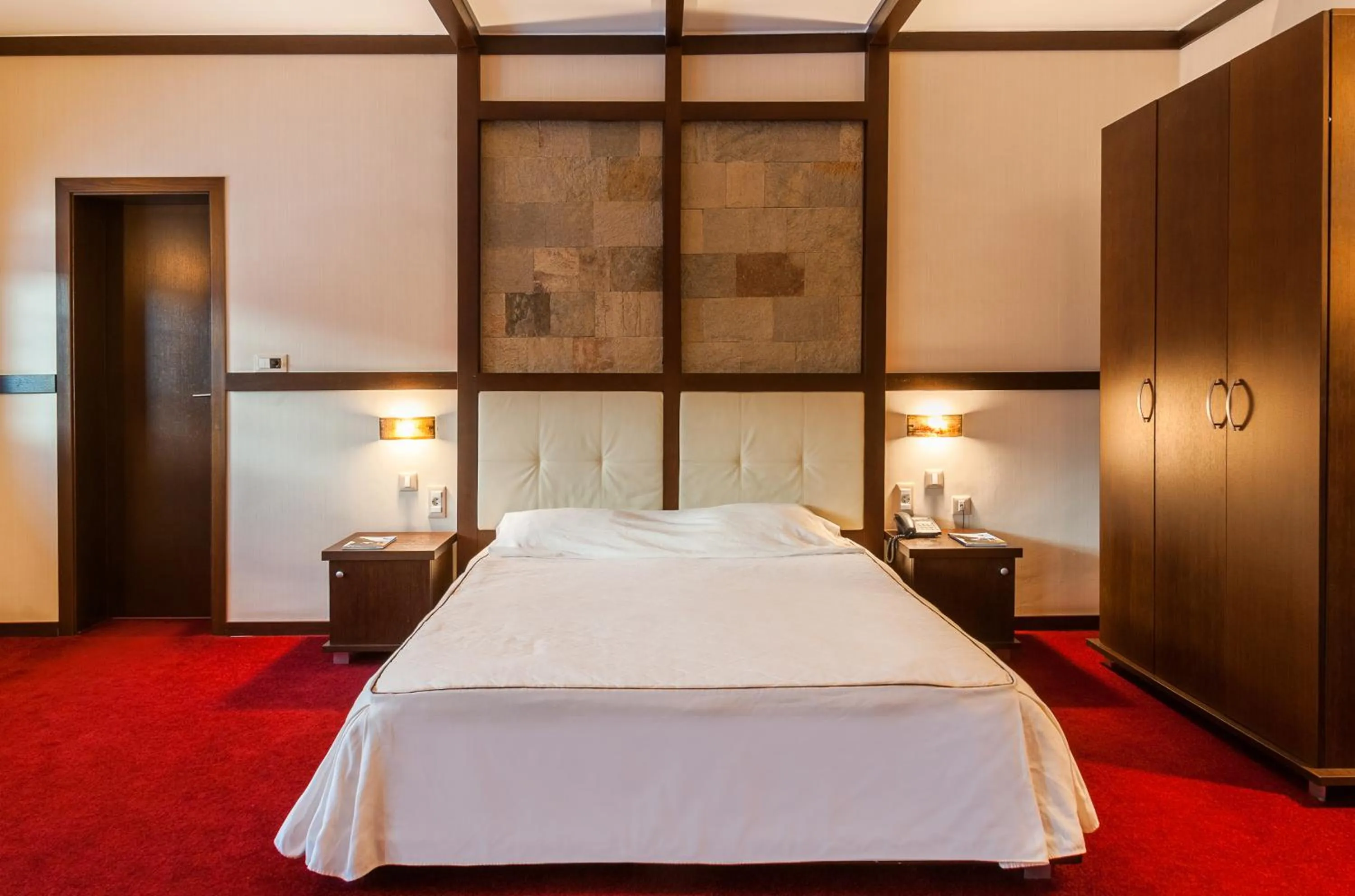 Bed in Hotel Domaine Peshtera