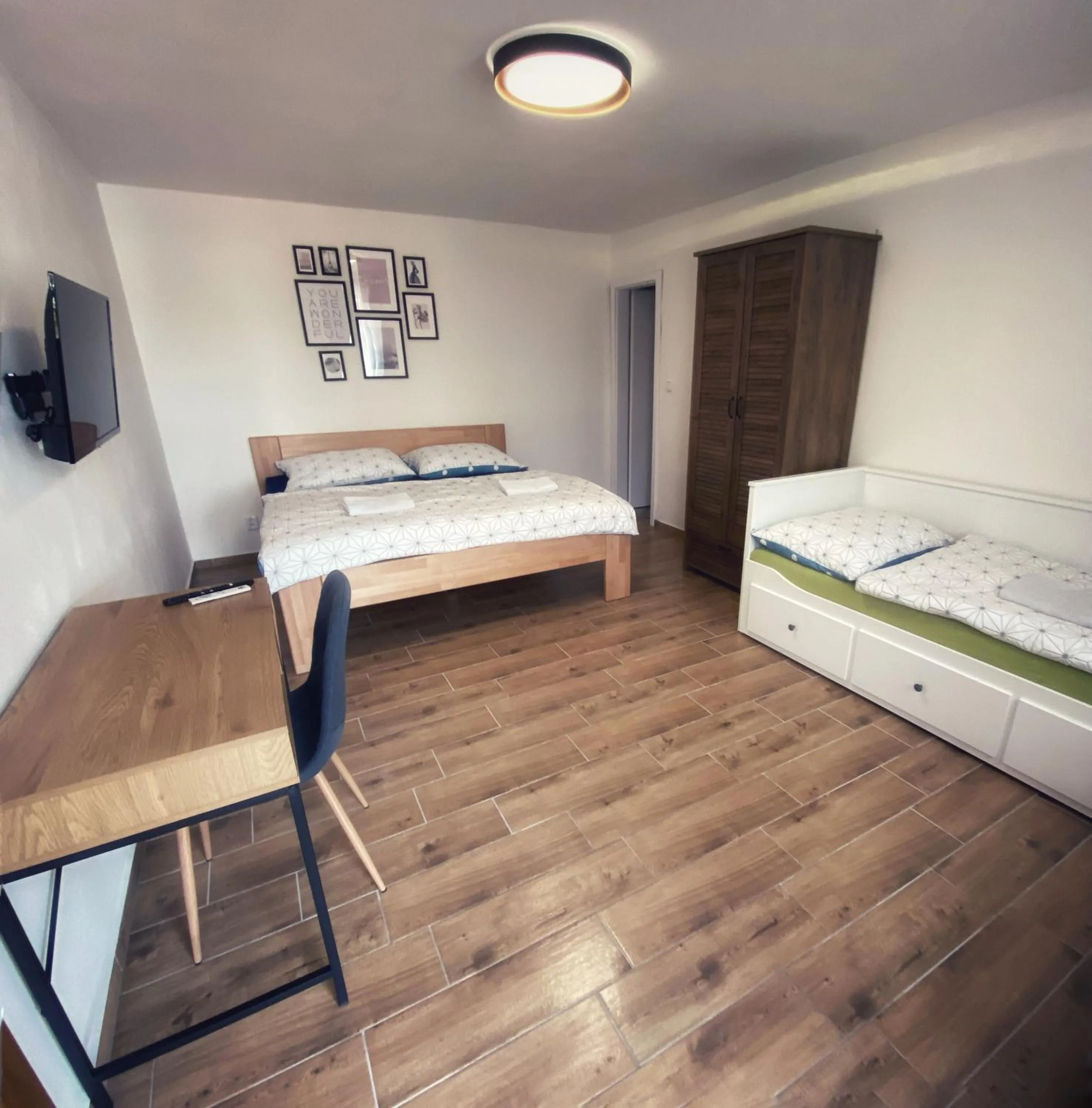 Bed in R-Penzion