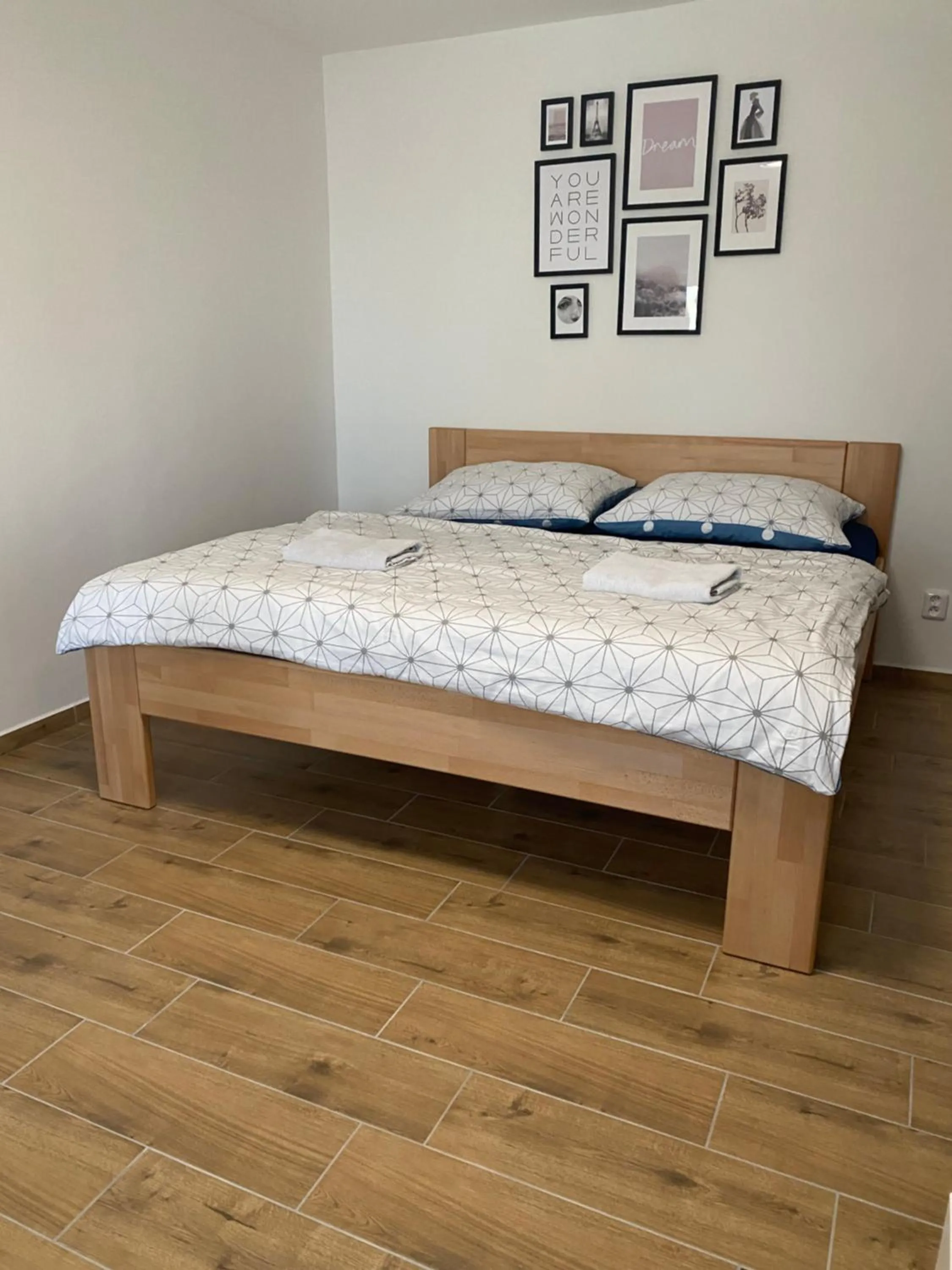 Bed in R-Penzion