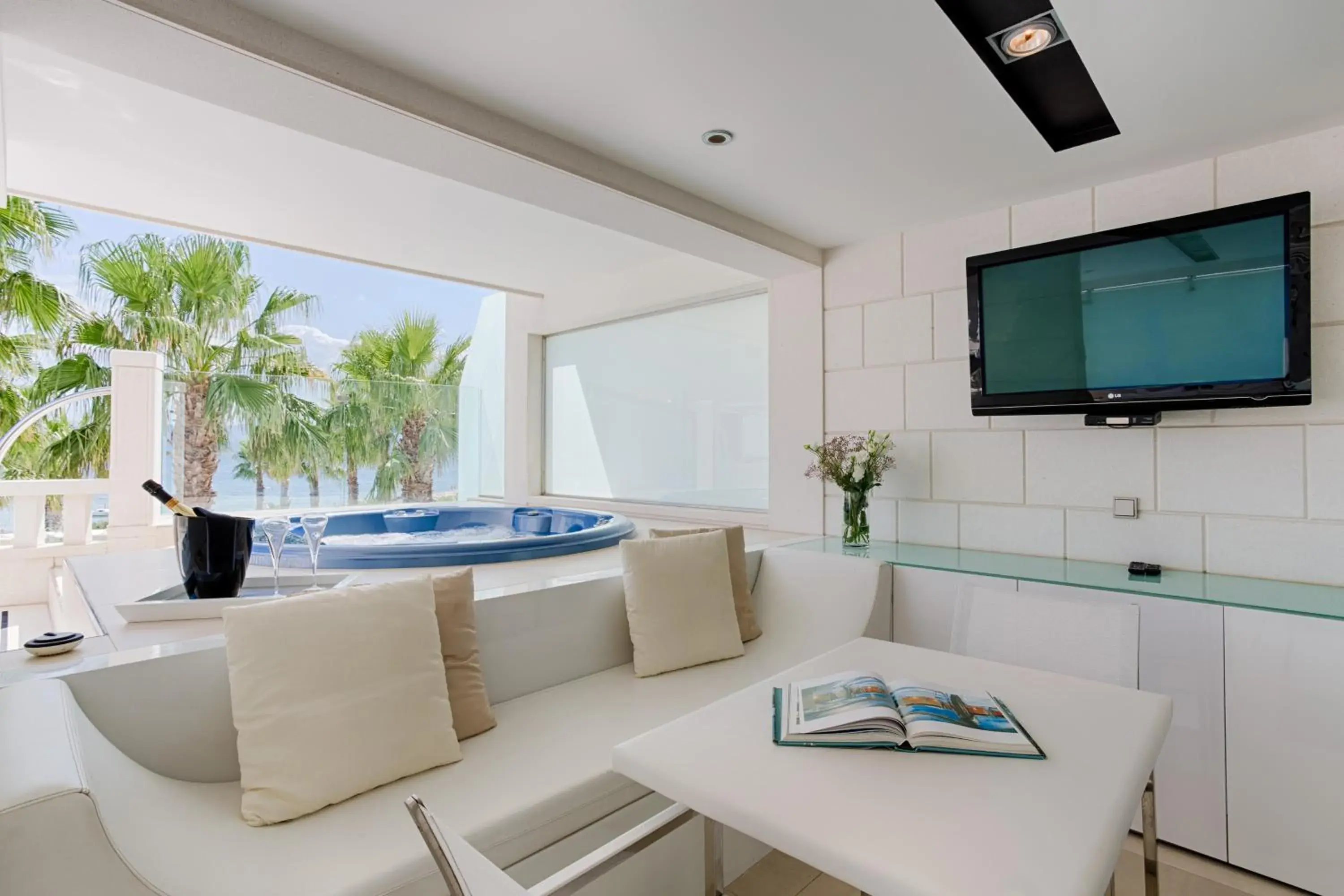 Luxury Spa Suite with Sea View and Indor and Outdoor Whirlpool on the Terrace in Damianii Luxury Boutique Hotel & Spa Luxury Spa Suite with Sea View and Indor and Outdoor Whirlpool on the Terrace in Damianii Luxury Boutique Hotel & Spa