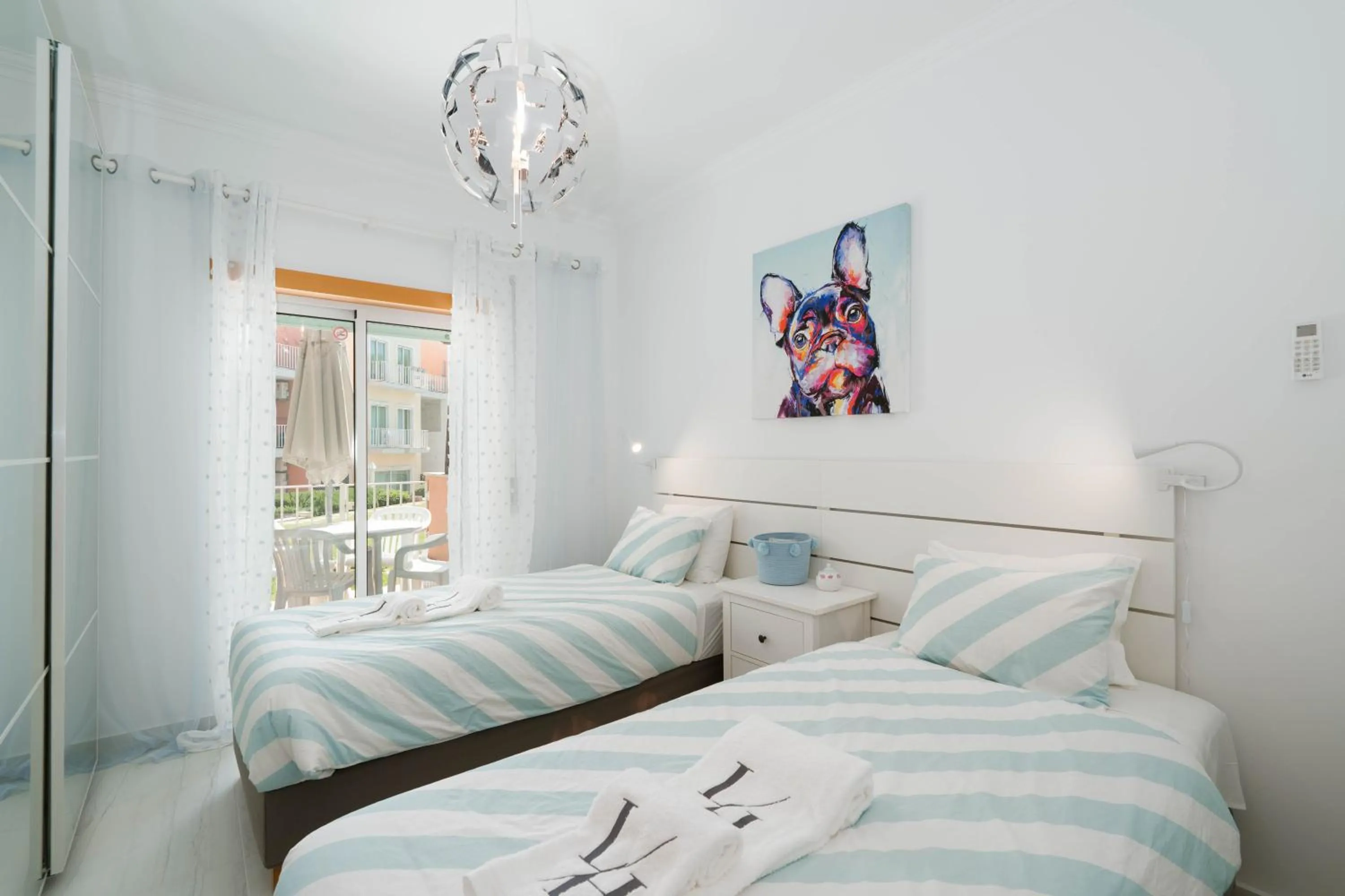 Bedroom, Bed in Old Village & Prestige