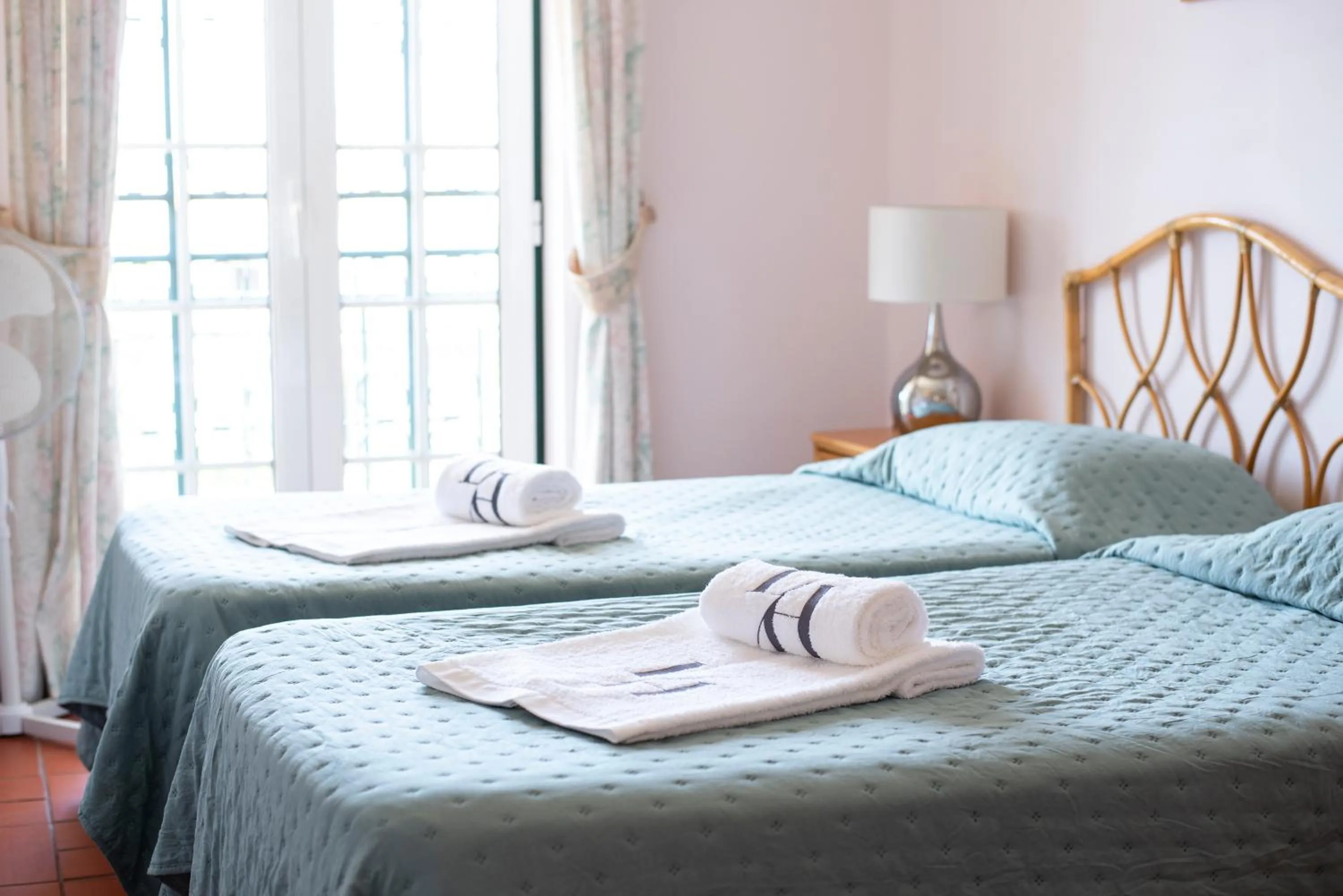 Bedroom, Bed in Old Village & Prestige